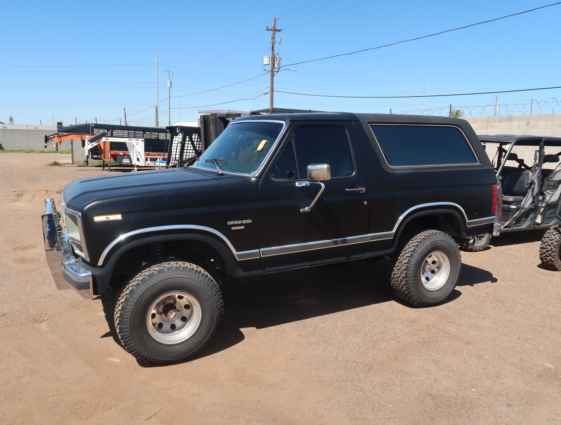 1986 FORD BRONCO, V8, 351W, RUNS AND DRIVES, VEHICLE HAS NOT BEEN THROUGH EMISSIONS FOR 3 YEARS (