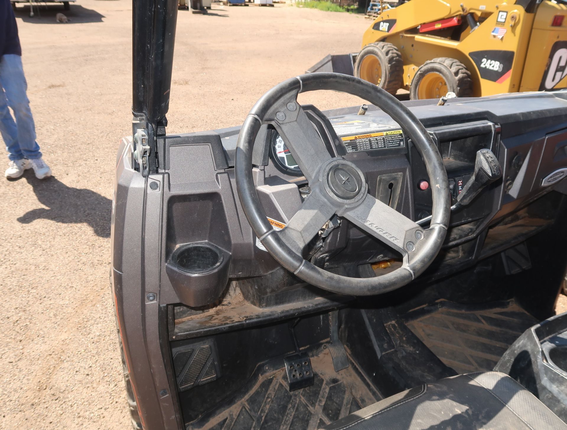 2014 POLARIS RANGER CREW 900 EFI, 4-SEAT UTV, VIN. 4XAWH9EA7EG872464, 2399 MILES (BANKRUPTCY ASSET, - Image 3 of 5