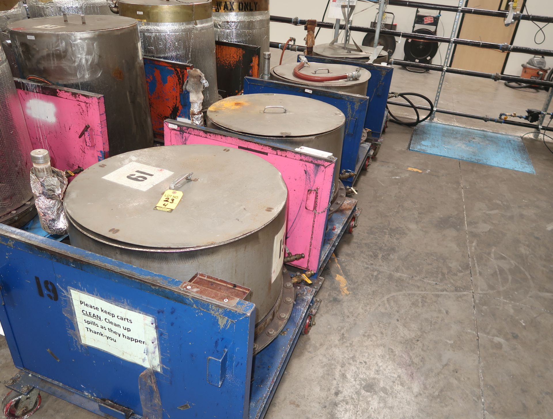 MOLTEN WAX TRANSFER CARTS W/STEAM JACKETED MIXING TANKS, 200LB CAPACITY - Image 2 of 3