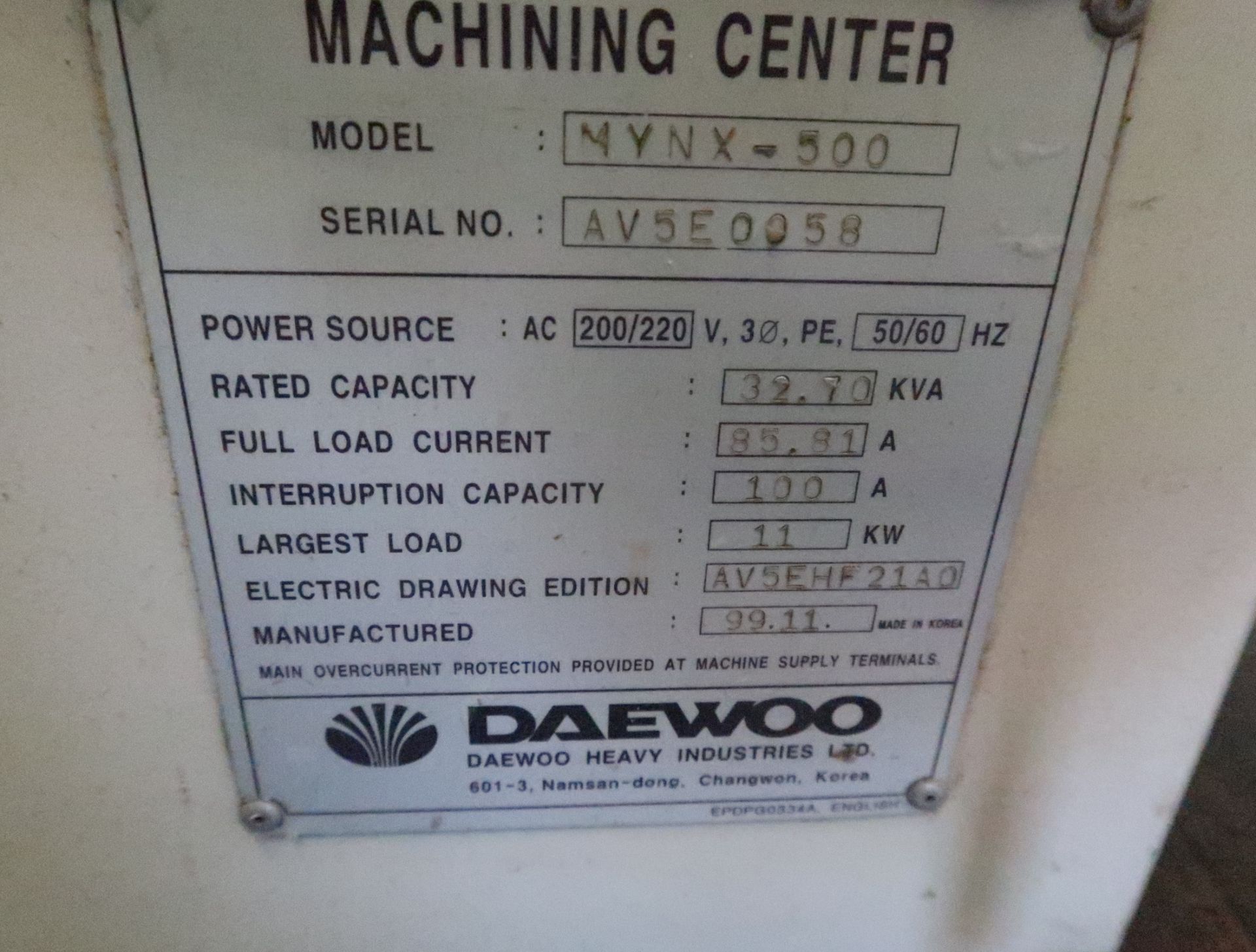 1999 DAEWOO MYNX 500 VERTICAL MACHINING CENTER, 20" X 47" TABLE, 24-STATION ATC, FANUC 21M - Image 7 of 8