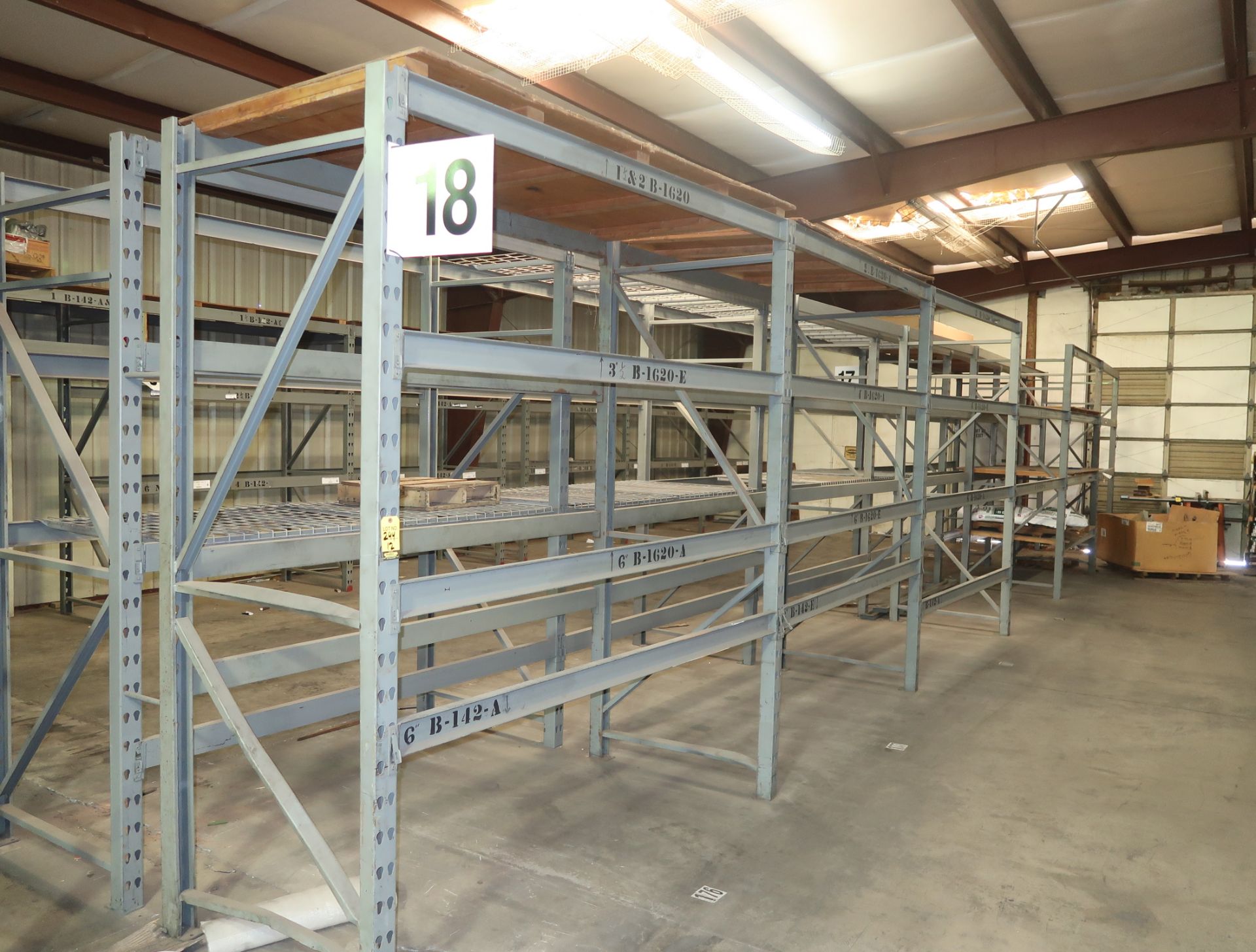 SECTIONS PALLET RACKING