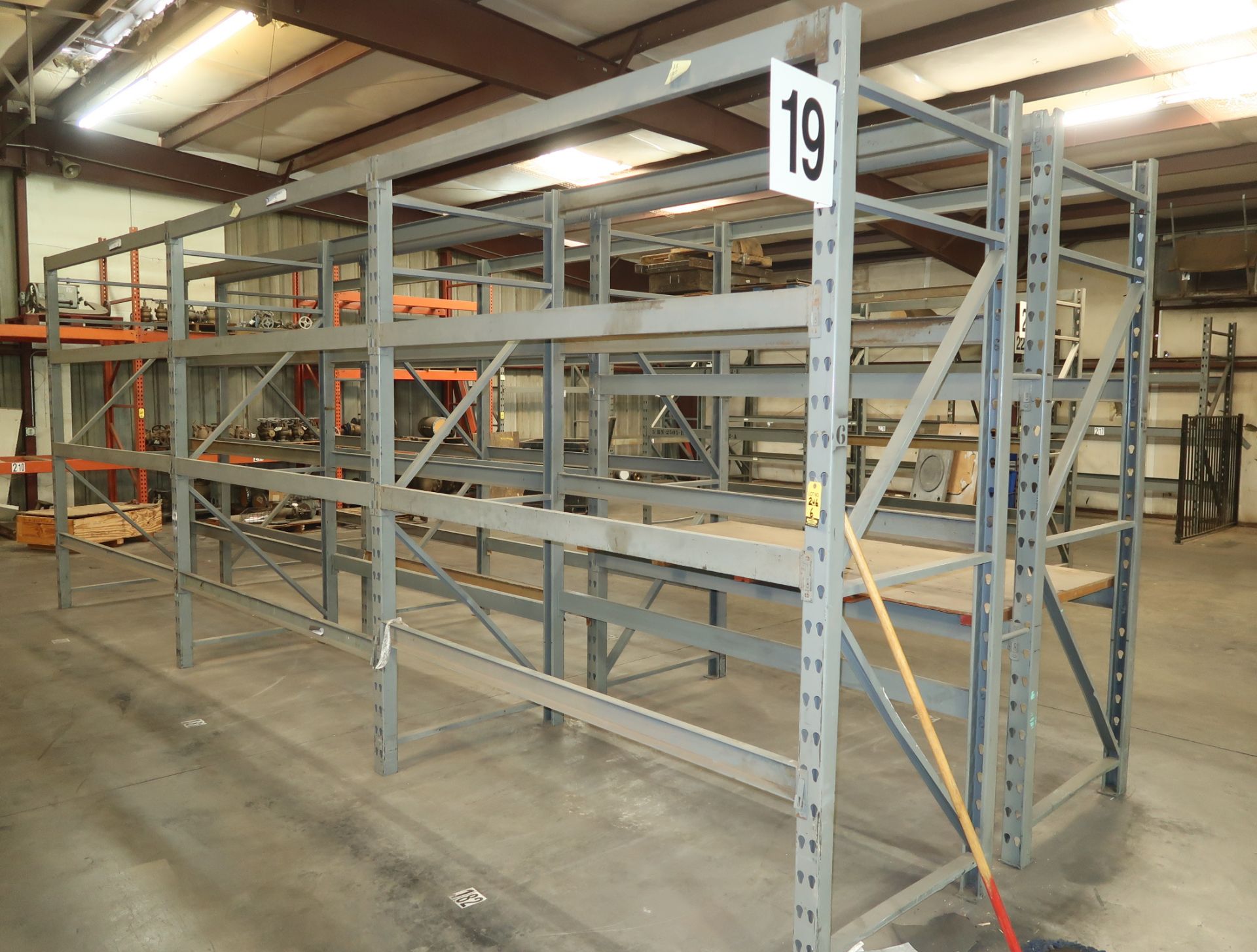 SECTIONS PALLET RACKING