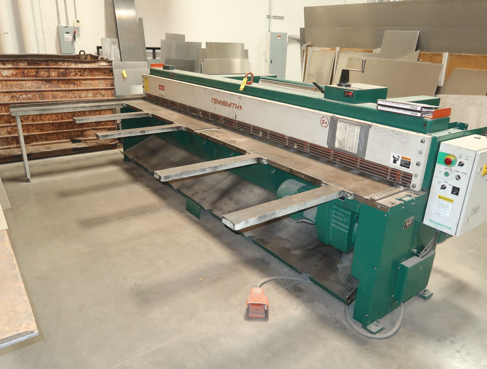 TENNSMITH LOW PROFILE SHEAR MDL. LM1214 SN. 08805 12' X 14GA - Image 4 of 6