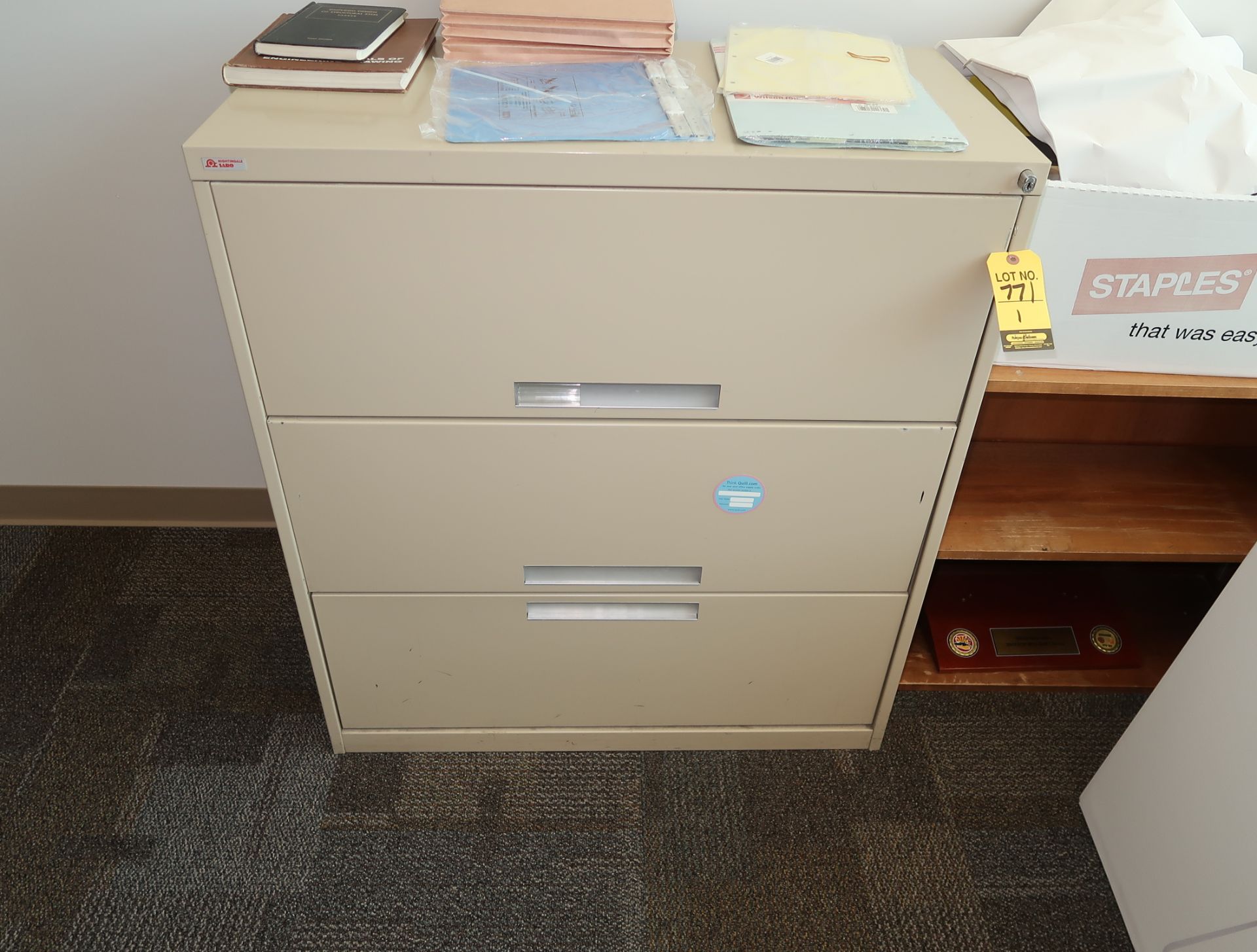 3-DRAWER LATERAL FILE