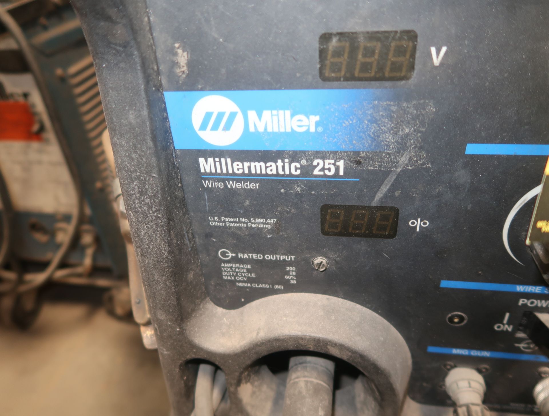 MILLER MATIC 251 WIRE WELDER W. PRINCE SPOOL GUN SN. LC507686 - Image 2 of 4