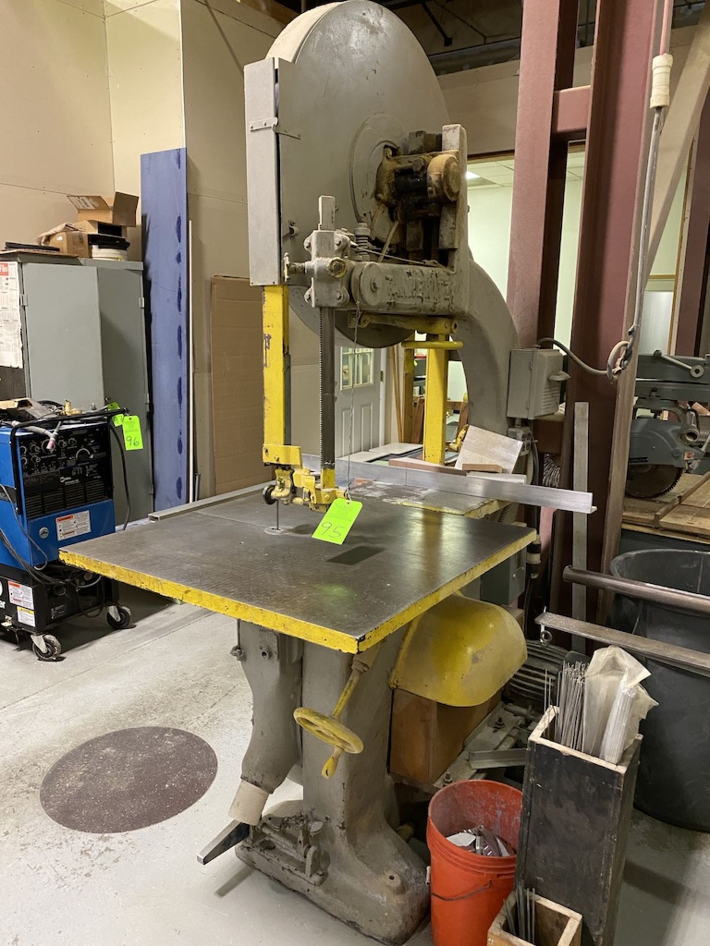 Tanewitz Vertical deep throat band saw, Type G-11