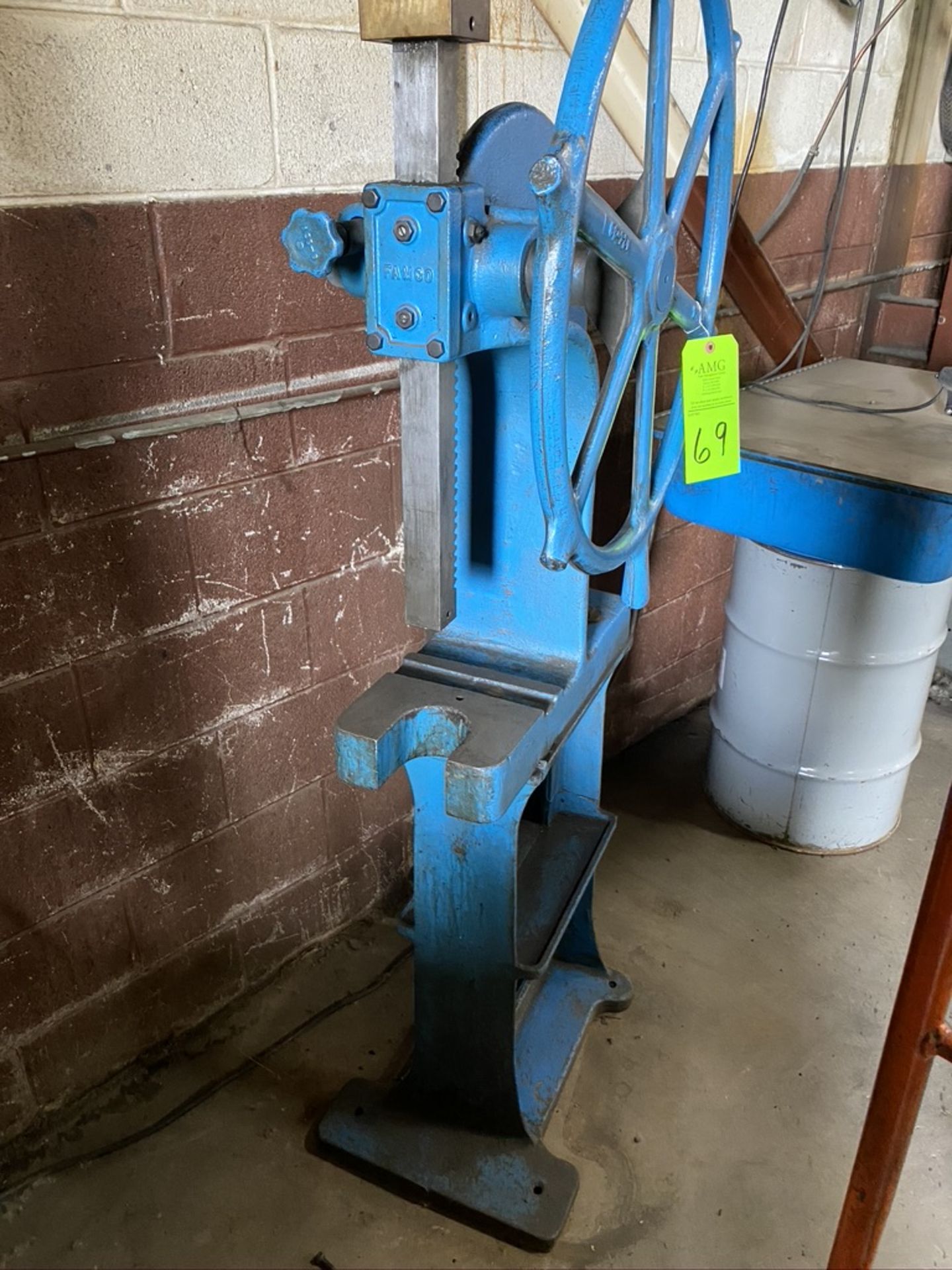 3-1/2 Ton Famco C Frame Arbor press with stand - Image 2 of 2
