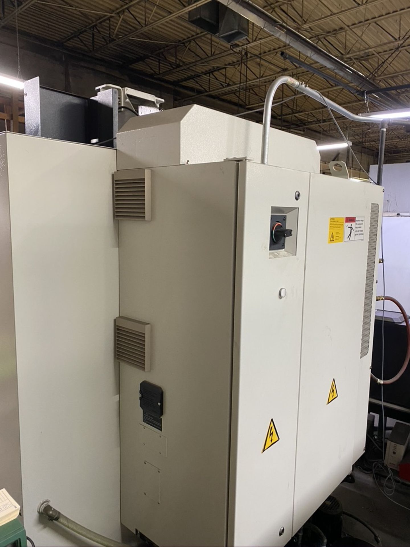 Chevalier Model EM-1620L CNC vertical machining center(2017) - Image 6 of 9