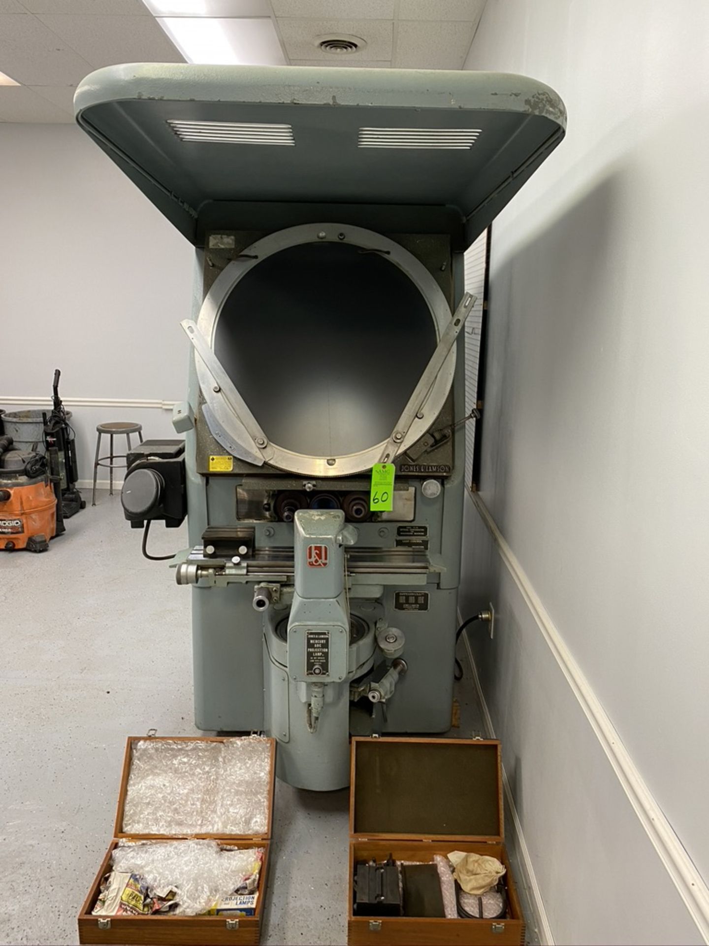 Optical Comparator - Image 2 of 4