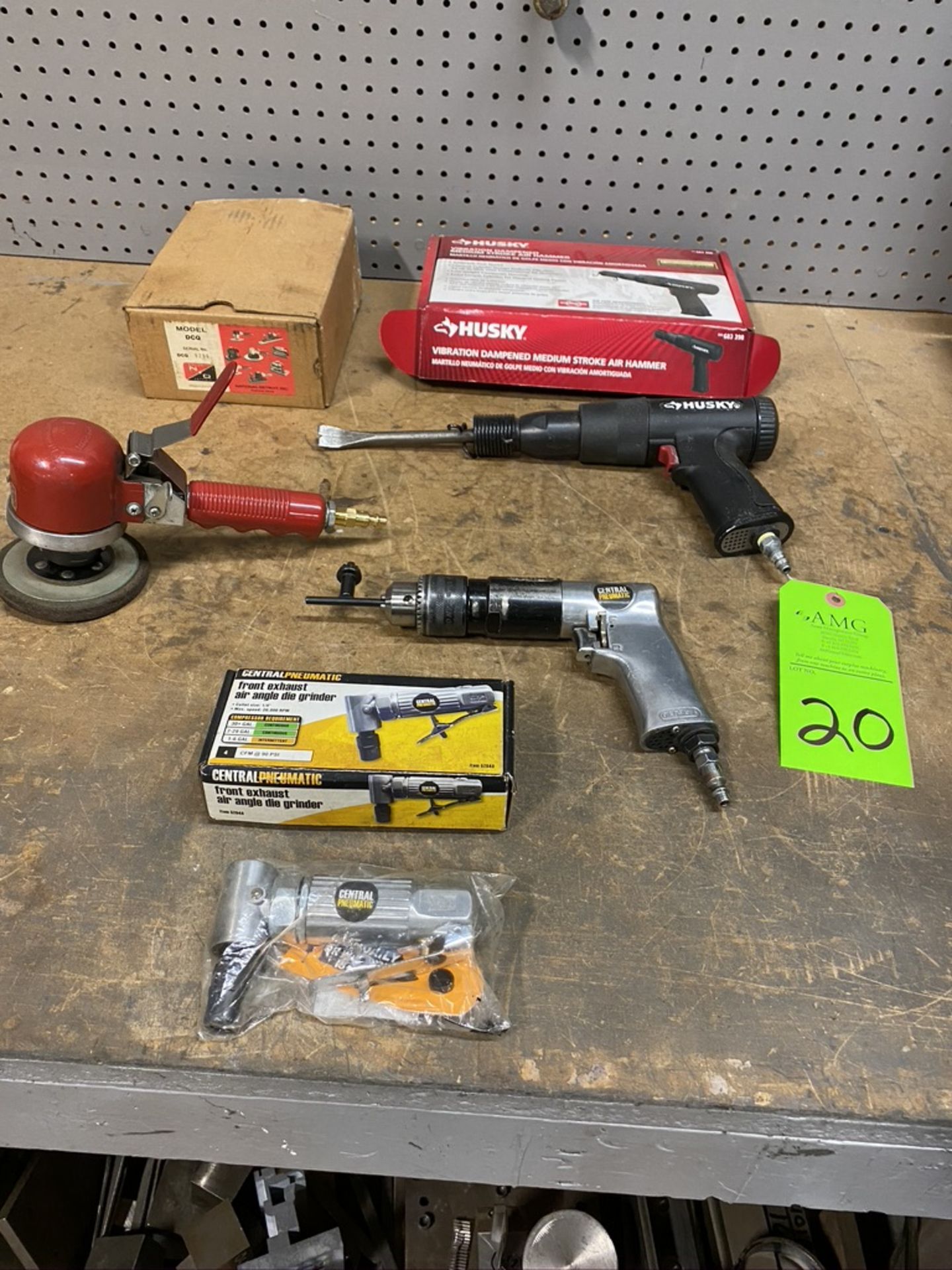 Lot of Misc Pneumatic hand tools