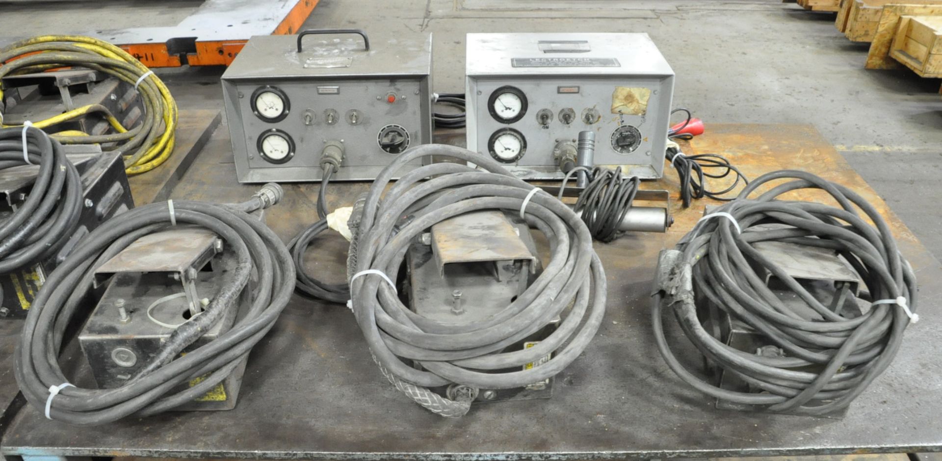 Lot-Welding Wire, Foot Pedals and (2) Lectroetch Units, (E-16), (Pink Tag) - Bild 3 aus 3