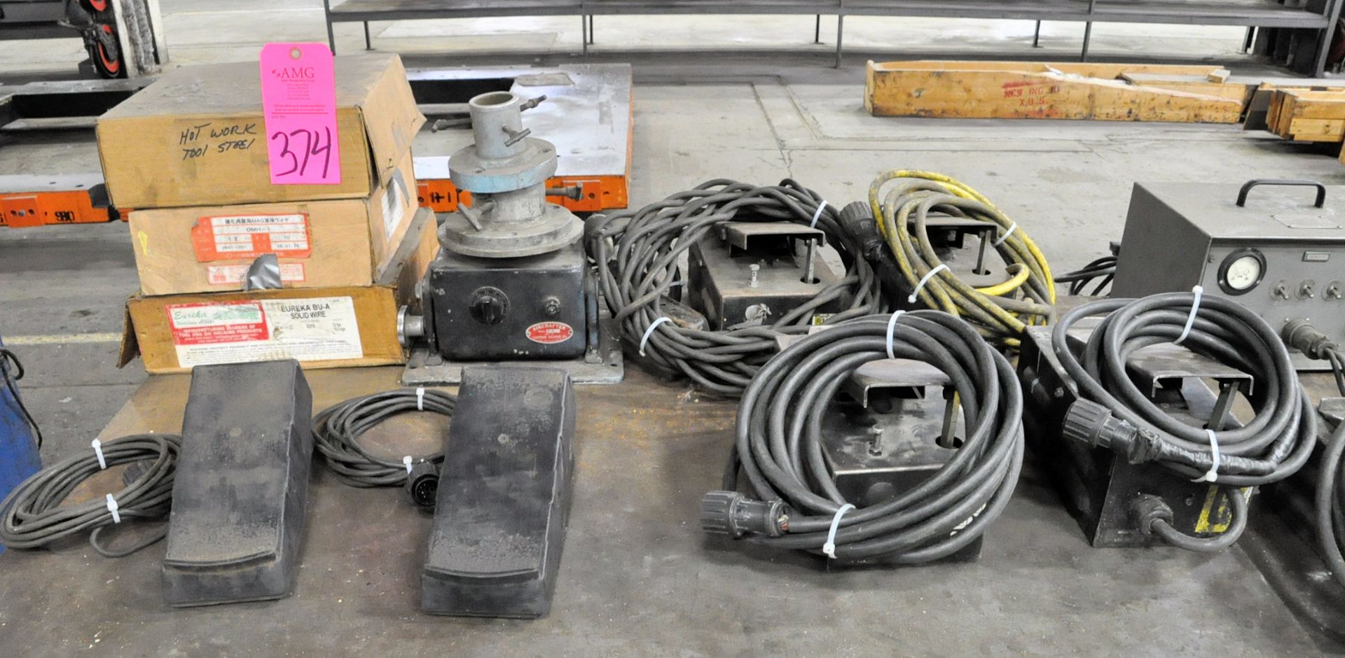 Lot-Welding Wire, Foot Pedals and (2) Lectroetch Units, (E-16), (Pink Tag) - Bild 2 aus 3