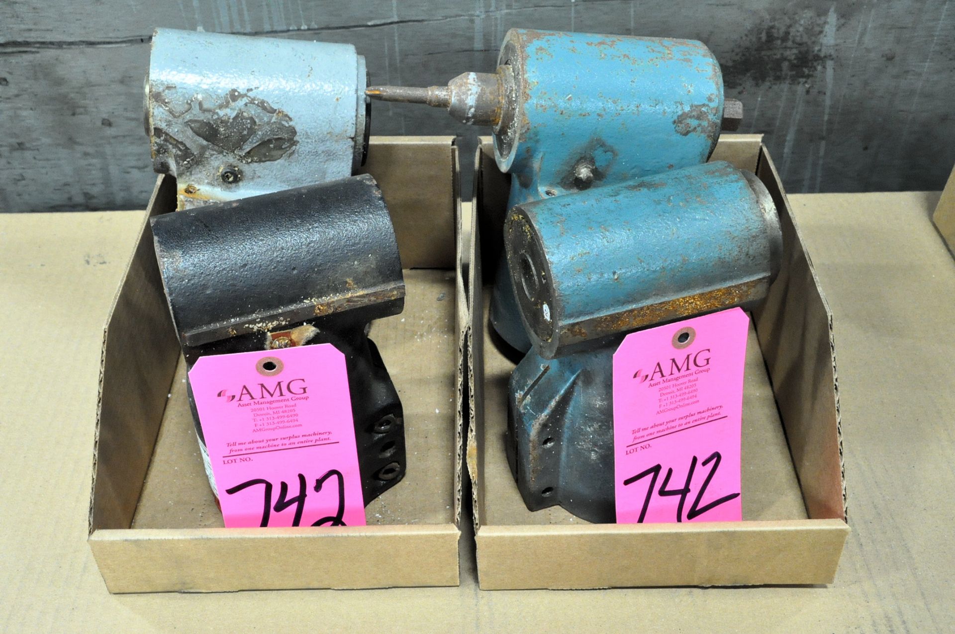 Lot-(4) 90-Degree Heads in (2) Boxes, (Grinding Room), (Pink Tag)