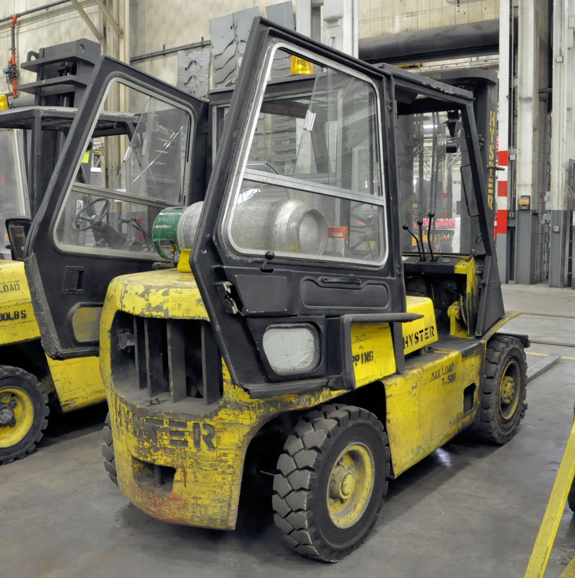 Hyster Model H80XL, 8,000-Lbs. Capacity LP Gas Forklift Truck, S/n F005A05541J, 145.5" Lift, Side - Image 3 of 7