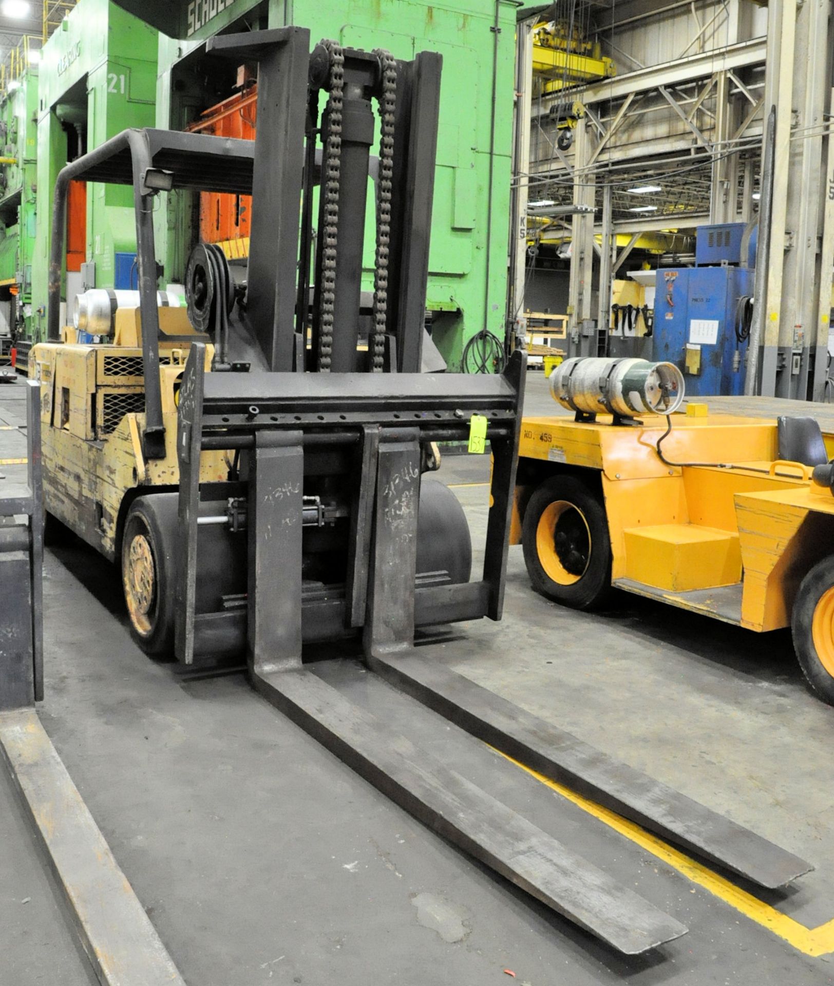 Caterpillar Model T-300, 30,000-Lbs. Capacity LP Gas Forklift Truck, S/n 71L00741, 159" Lift, Side - Image 2 of 7