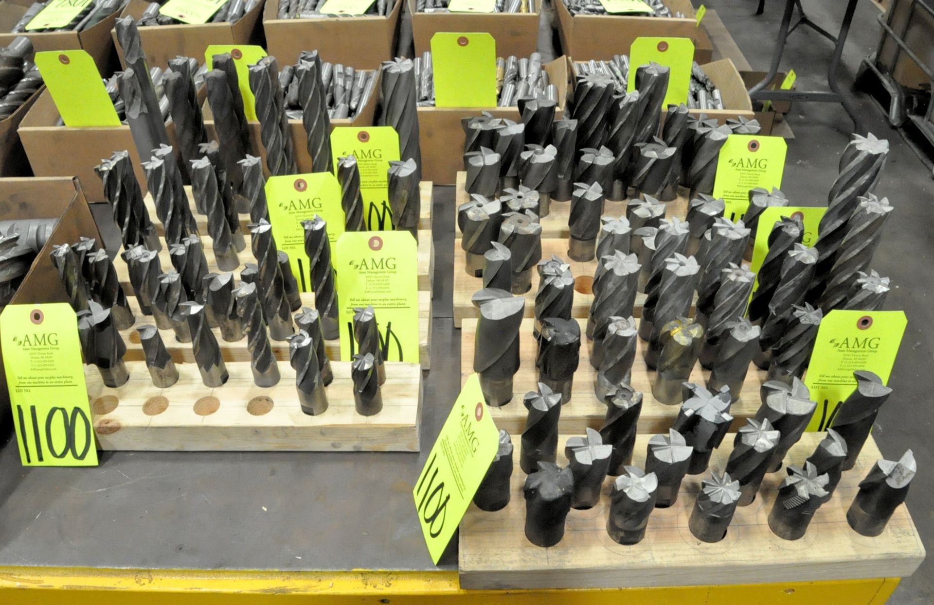 Lot-Single End Mills Sets with Stands, (E-7), (Yellow Tag)