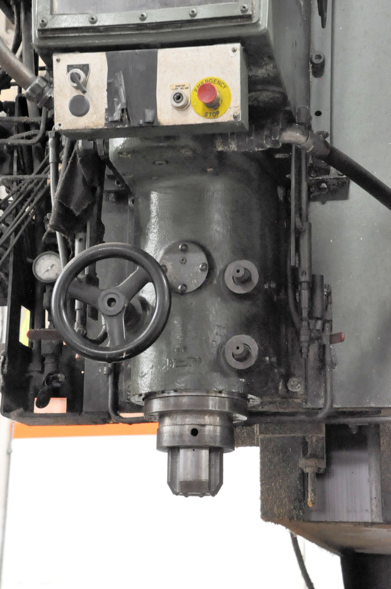 Pratt & Whitney 3-Spindle CNC Vertical Milling Machine, - Bild 7 aus 11