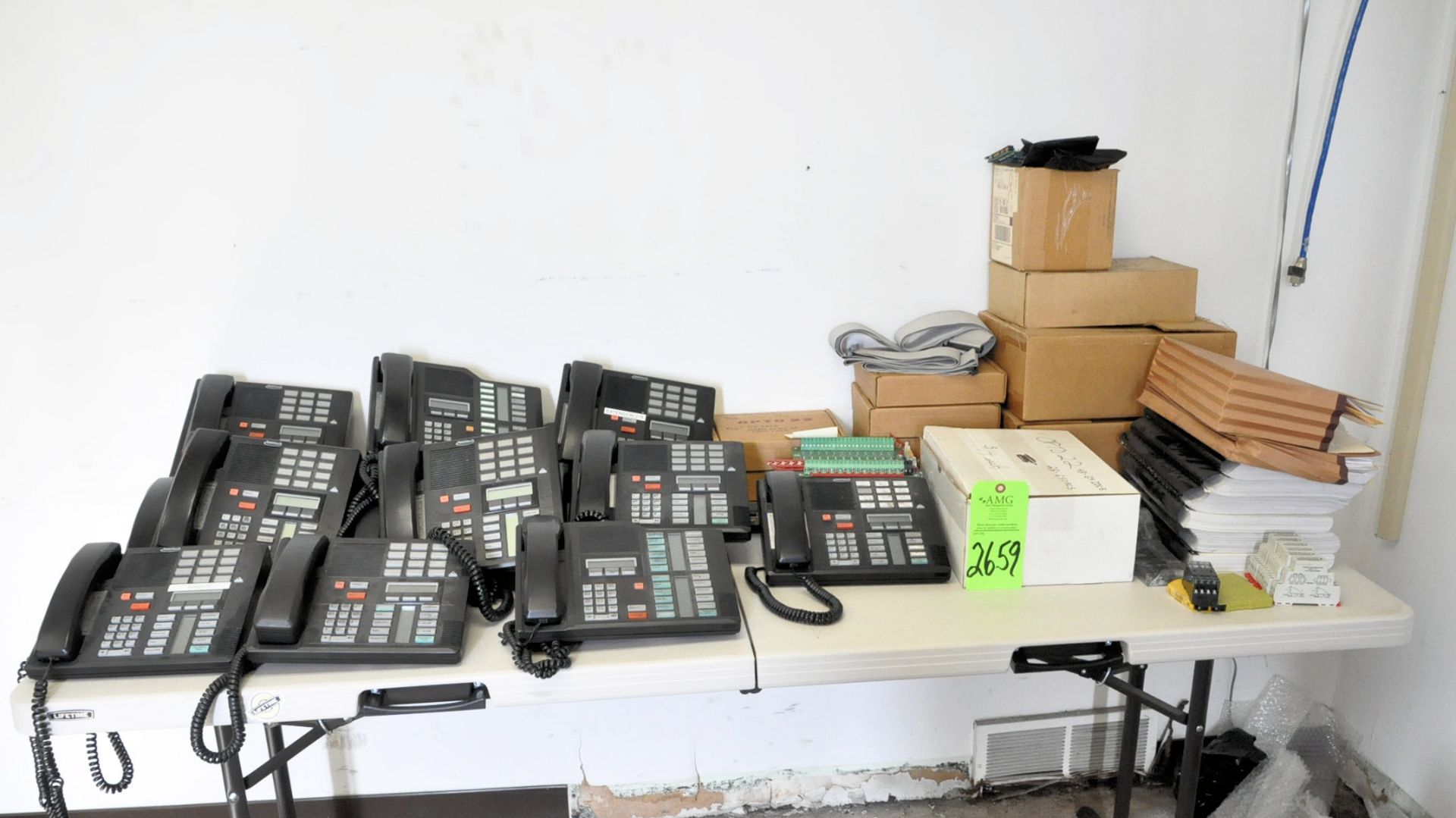 Lot-Ameritech Telephones, (System Not Included), (Laser Building Office), (Green Tag) - Bild 2 aus 2