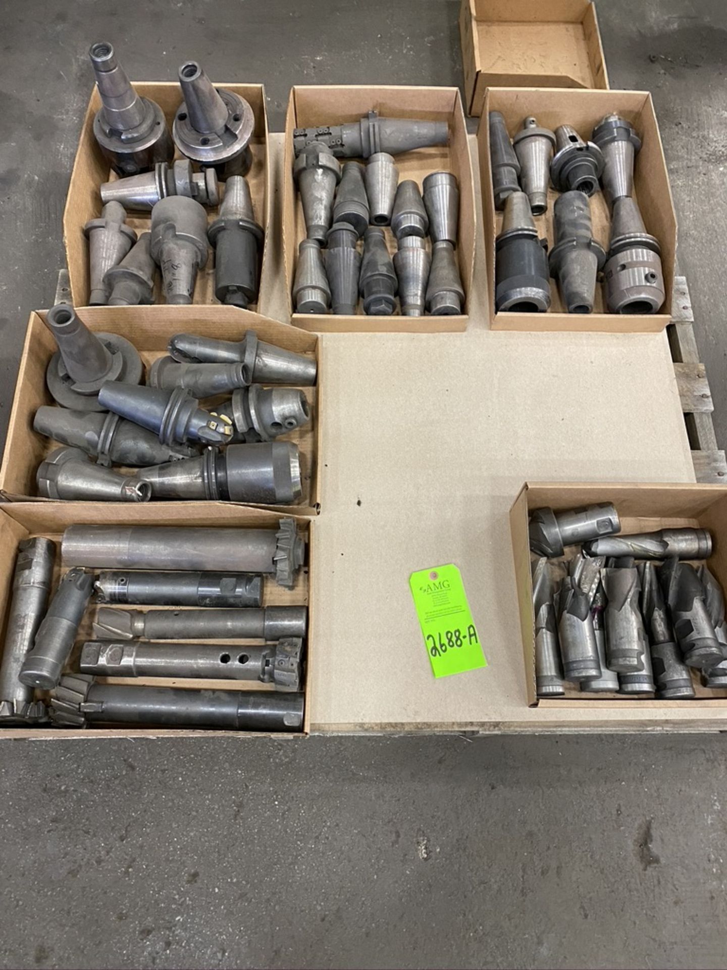 lot of tooling, cutters, tool holders, Lot of tooling , cutters, tool holders, - Image 3 of 3