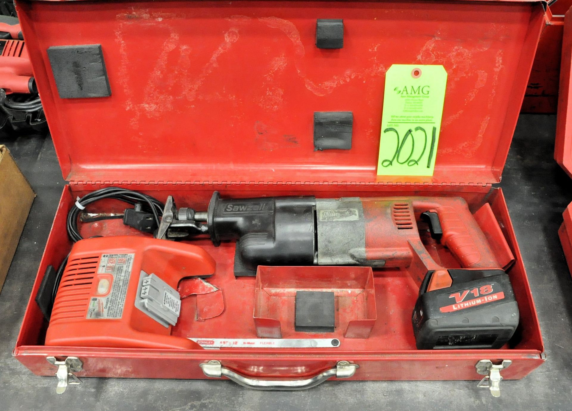 Milwaukee 18-Volt Cordless Reciprocating Saw with (1) Battery and (1) Charger, Case, (G-19), (Green