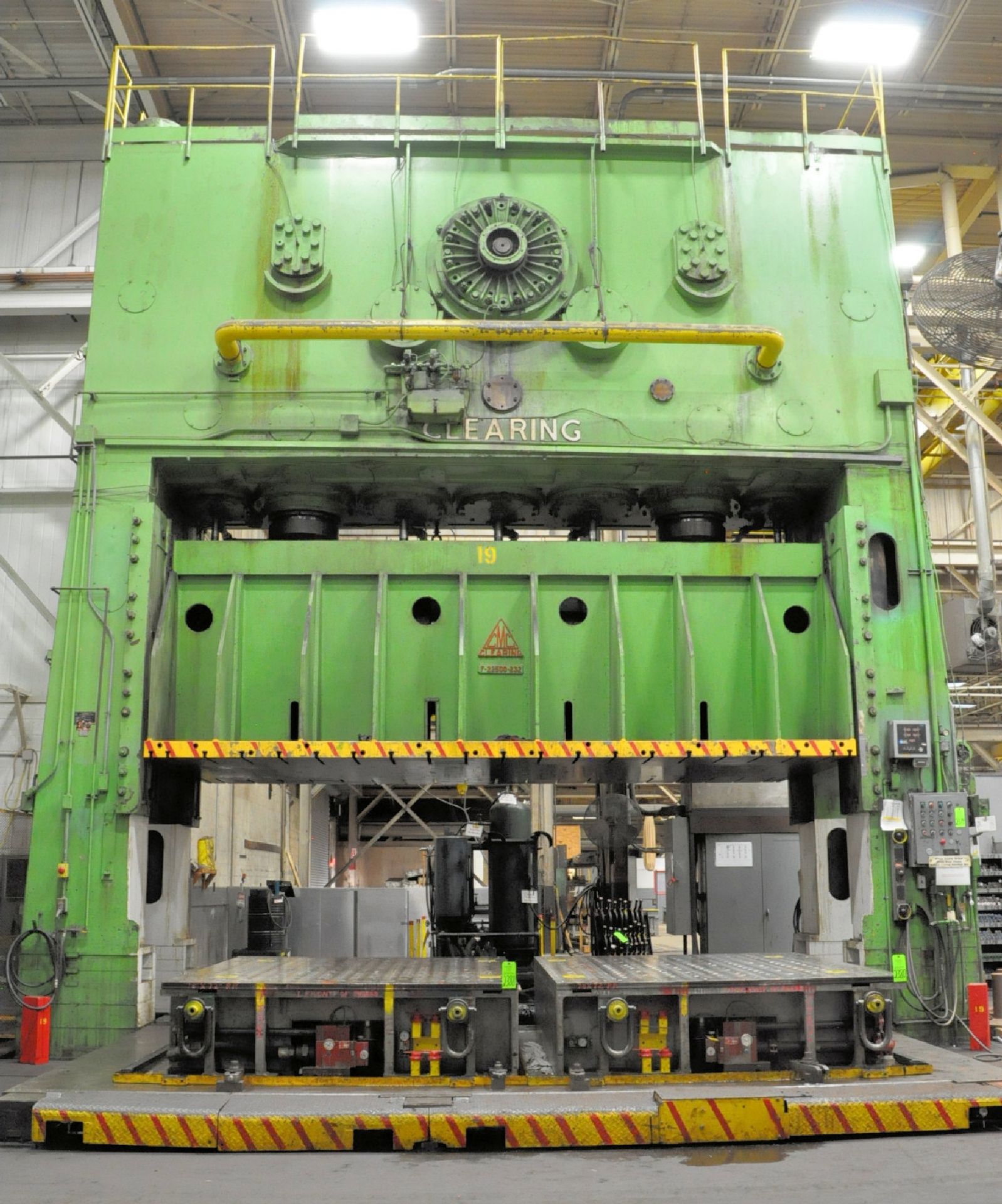 Clearing Model F22500-232, 2,500-Ton 2-Point Mechanical Straight Side Press, 234" x 120" x 6" Rollin