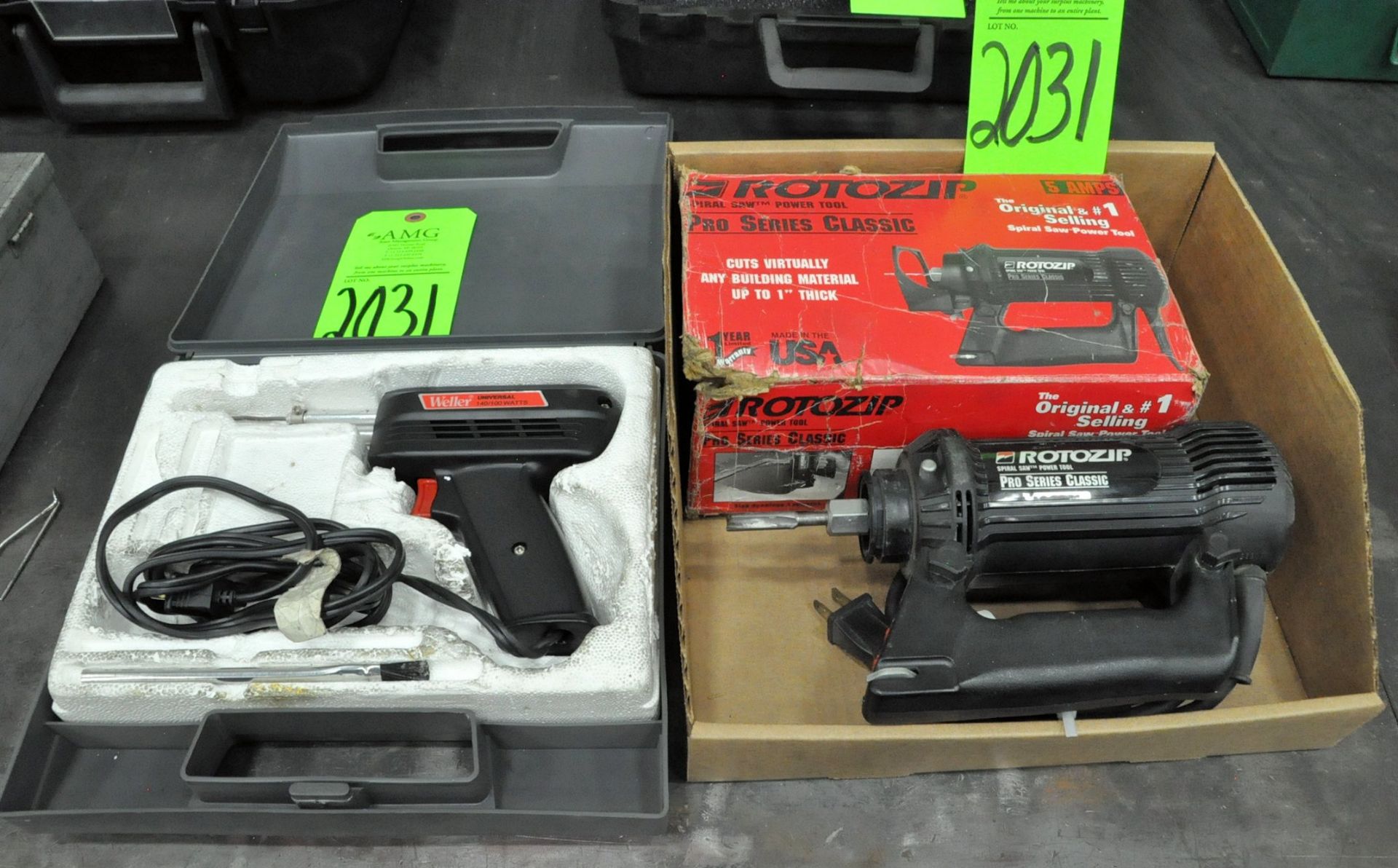 Lot-(1) Rotozip Pro Series Classic Spiral Saw Power Tool in (1) Box with (1) Weller Soldering Gun wi