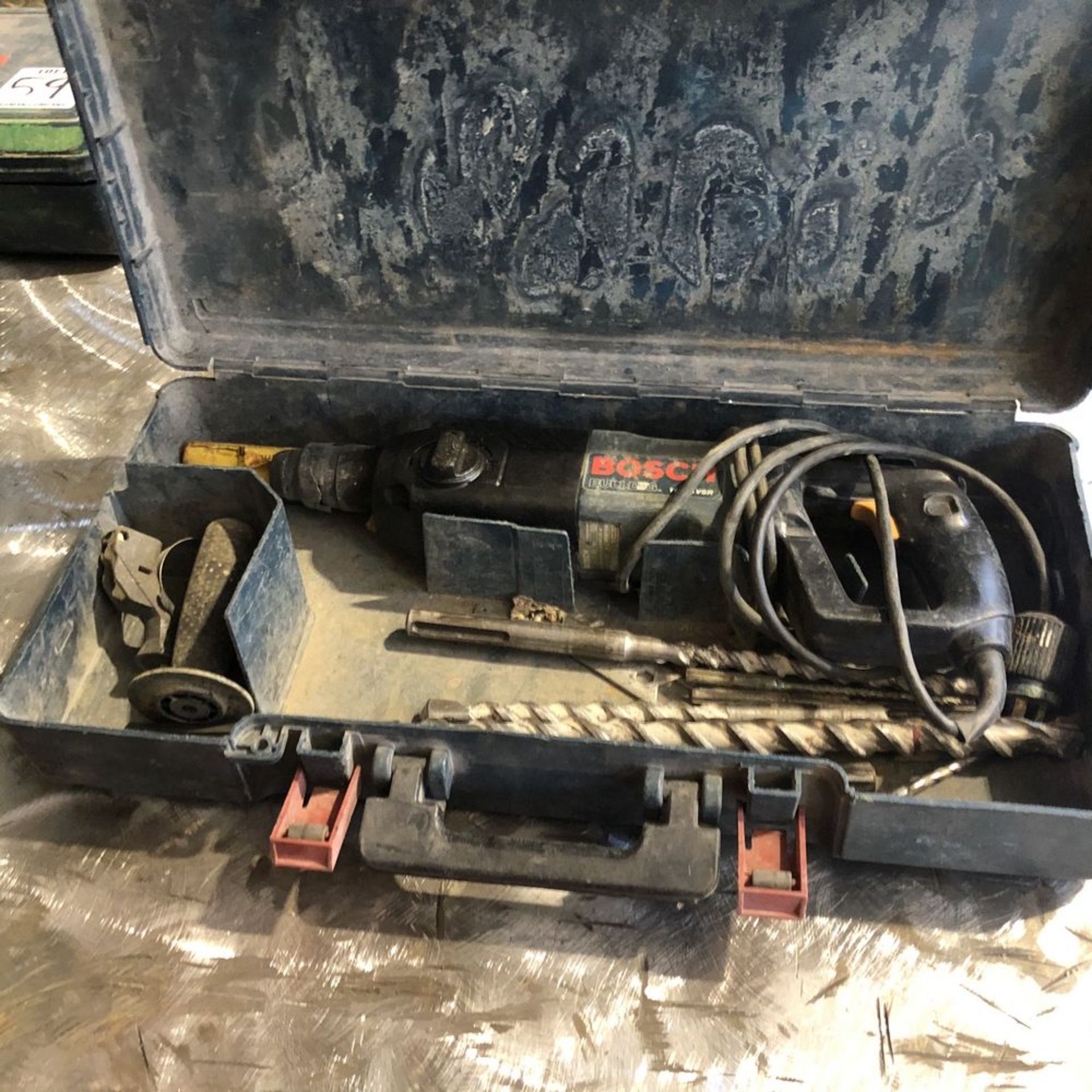 LOT: (1) Bosch 11224VSR Rotary Hammer