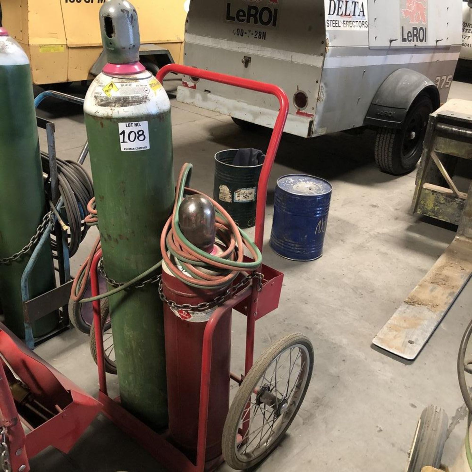 LOT: (1) Torch Cart