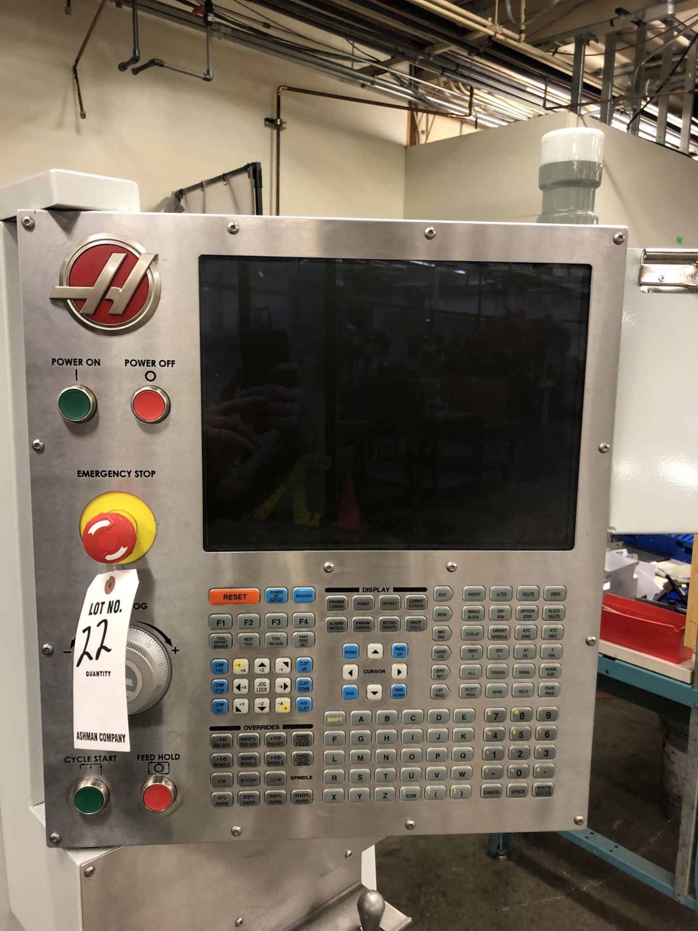 2011 Haas VF-2SS Vertical Machining Center- 12,000 rpm spindle speed, 30 hp motor, 40 taper, 24 - Bild 2 aus 6