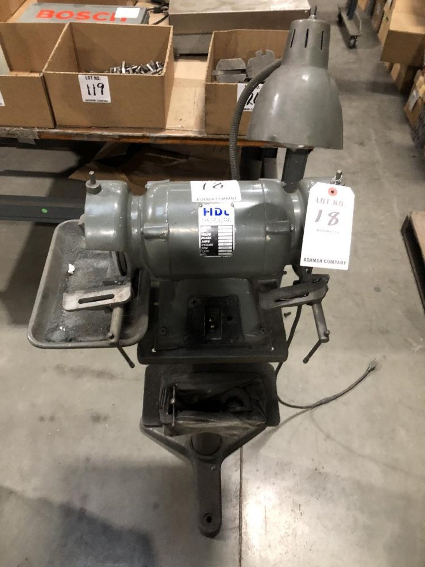 HDT 1/2 HP Dual Wheel Pedistal Grinder