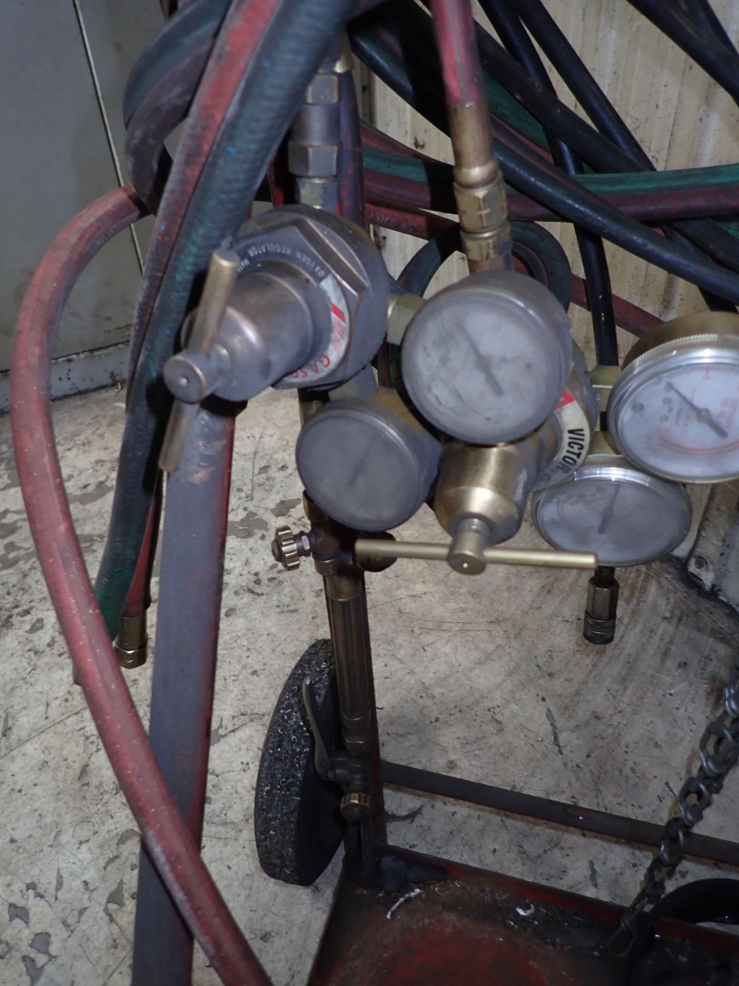 OXYACETYLENE WELDING TORCH SET WITH TANK BUGGY - Image 2 of 2