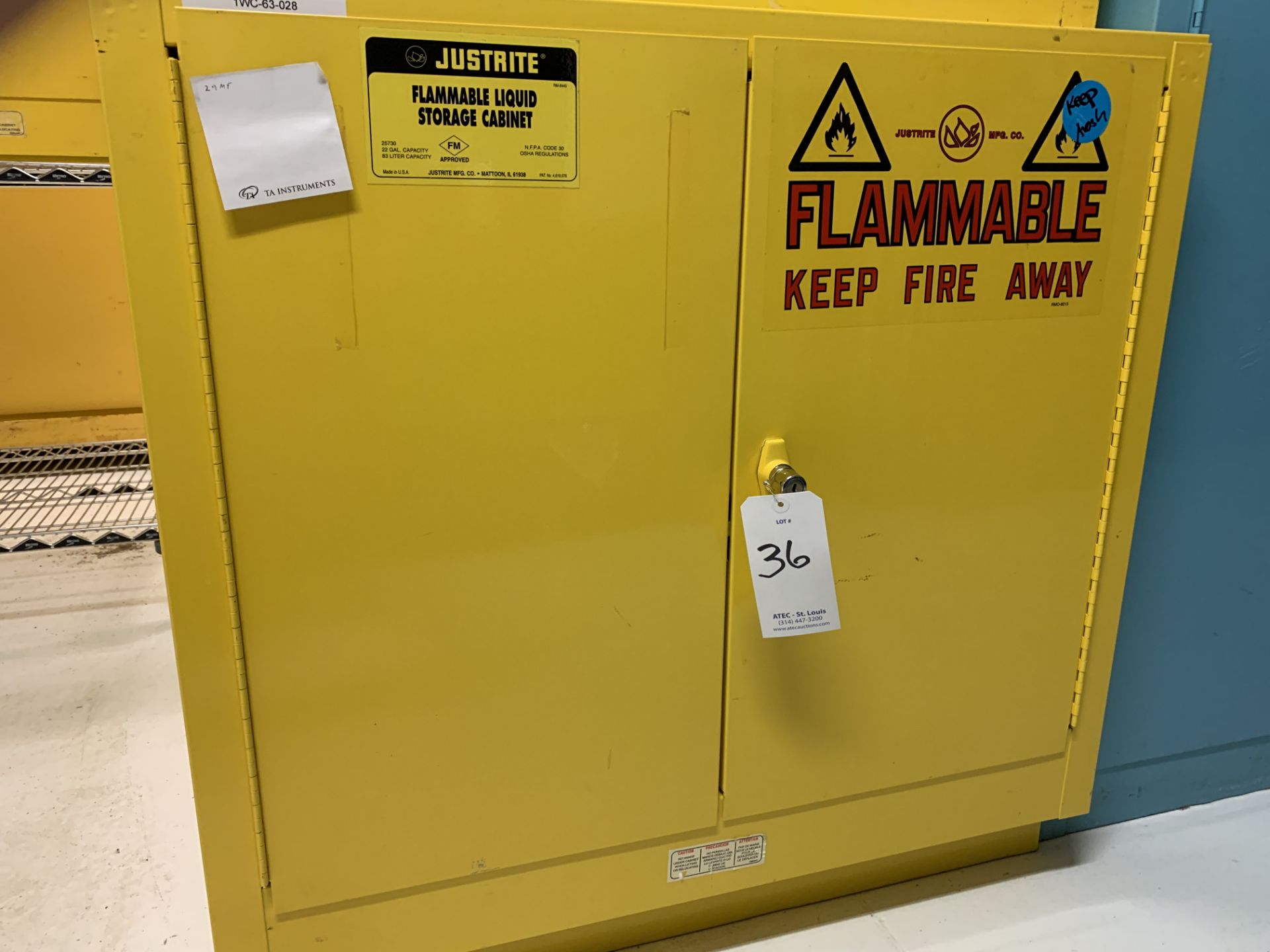 Justrite 25730 22-Gallon Flammable Storage Cabinet