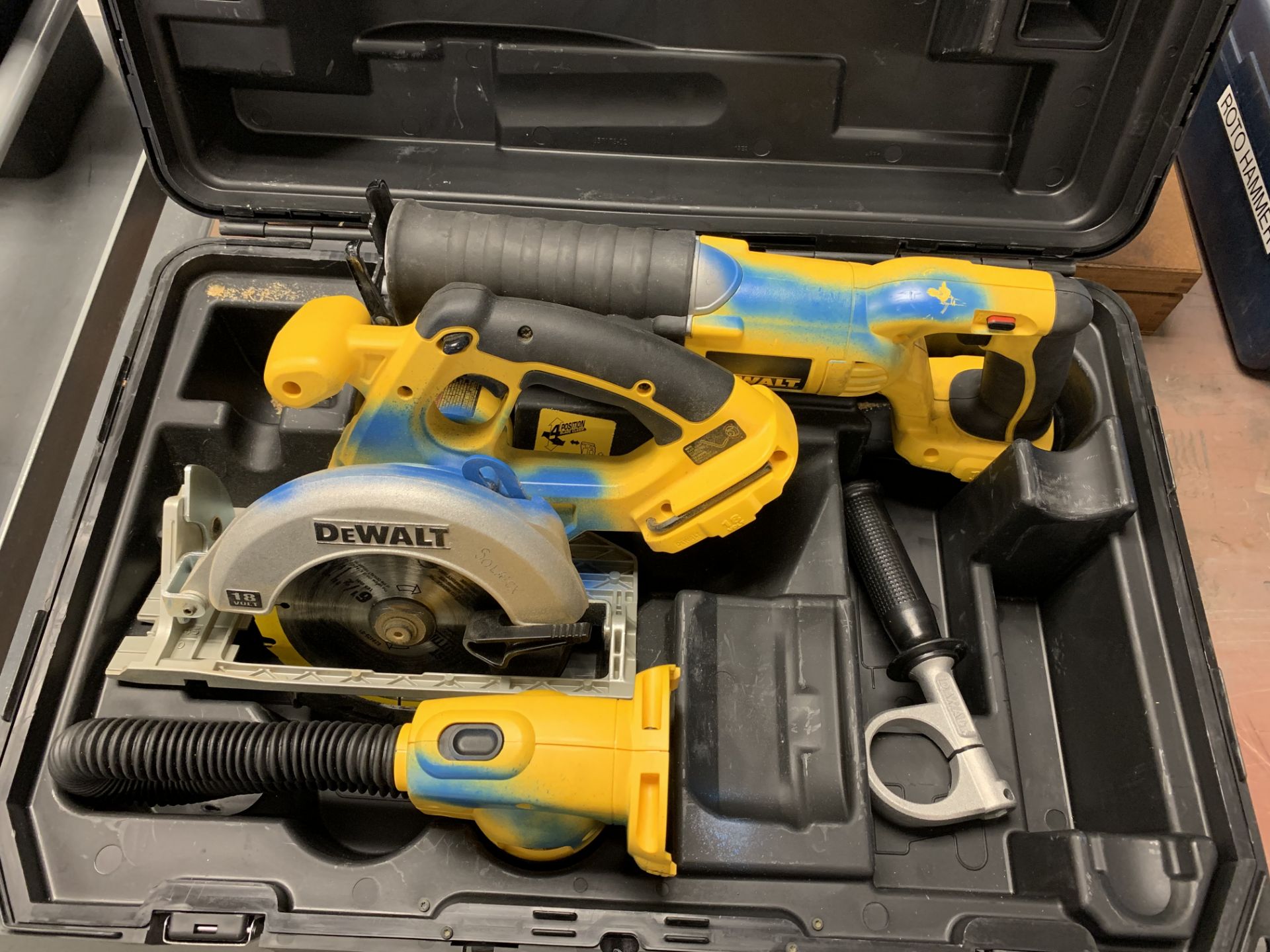 DeWalt 18V Cordless Tool Set - Image 2 of 2