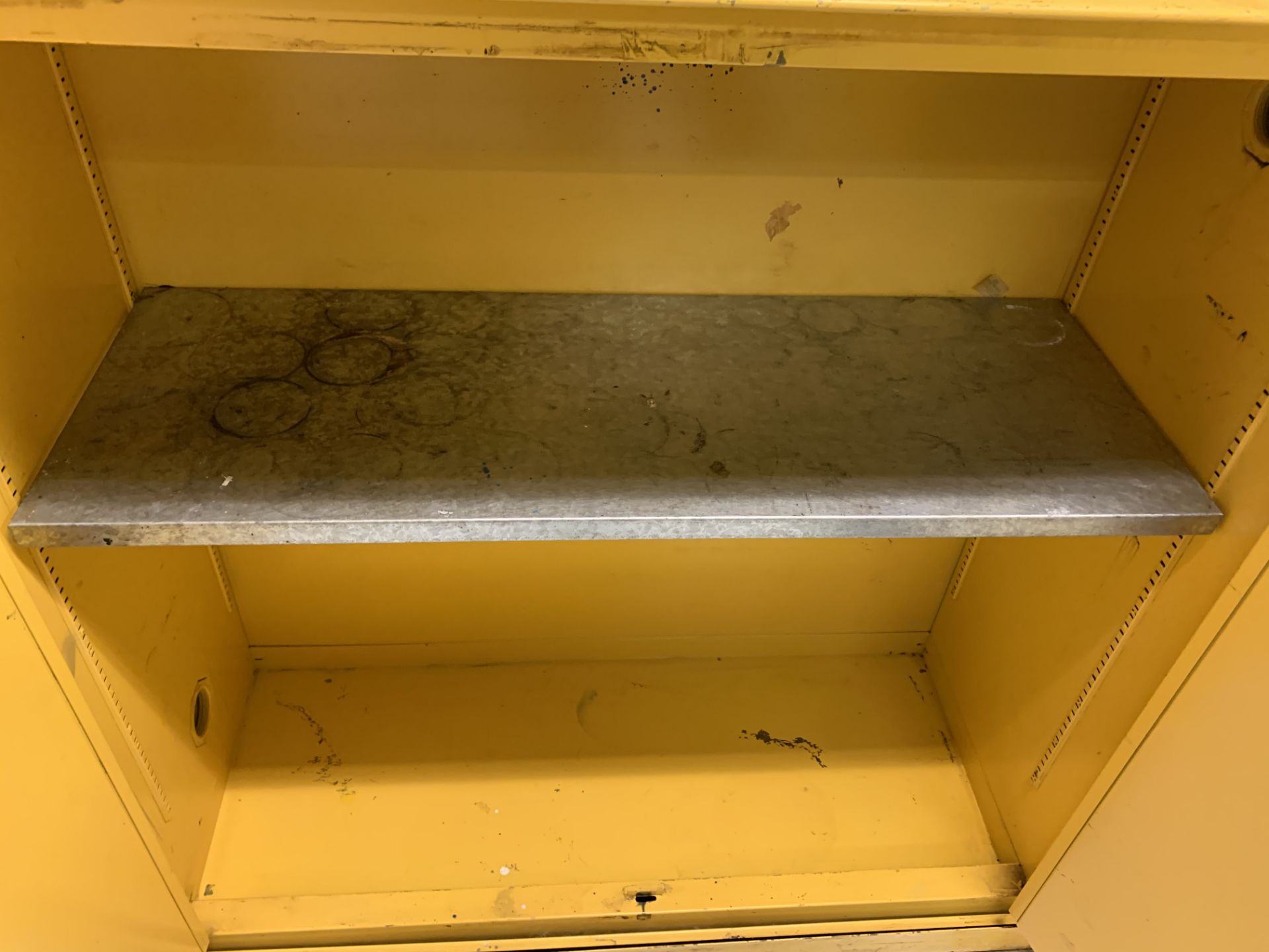 Se-Cur-All Flammable Storage Cabinet - Image 2 of 2