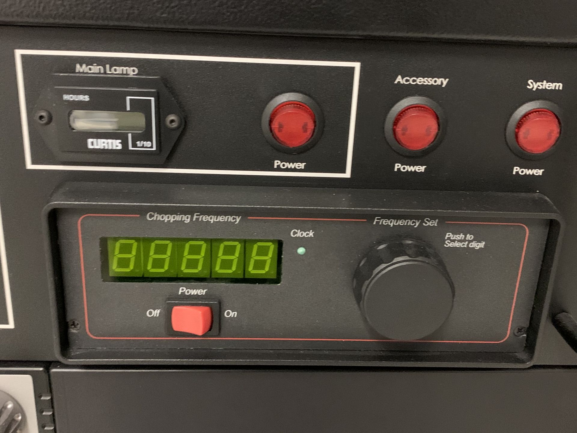 PV Measurements QEX10 Solar Cell Quantum Efficiency Measurement System - Image 10 of 11