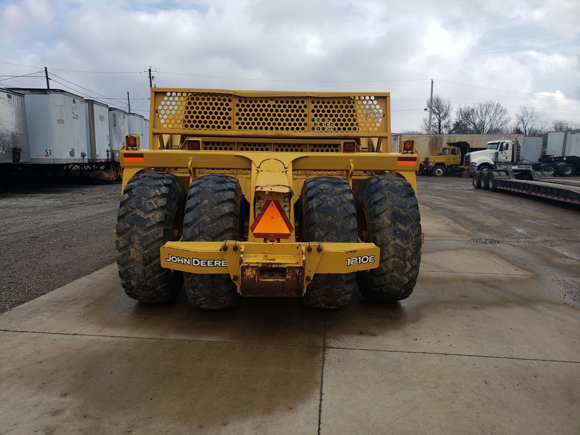 2007 John Deere 1810E Scraper Pan - Image 4 of 23