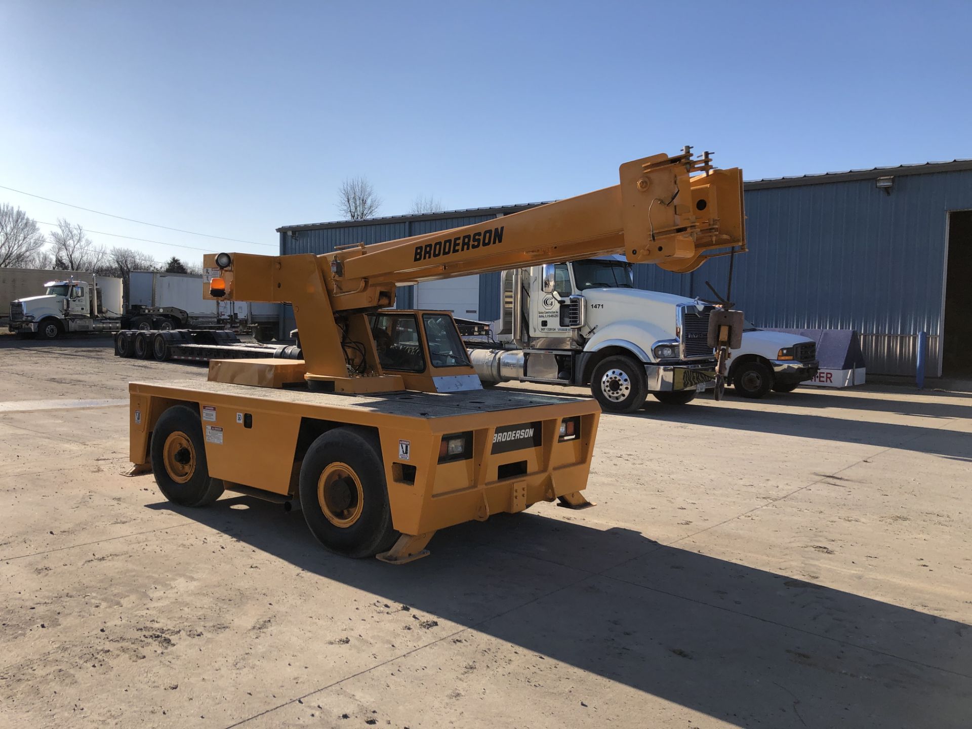 2009 Broderson Model IC80-3H Carry Deck Crane - Image 4 of 35