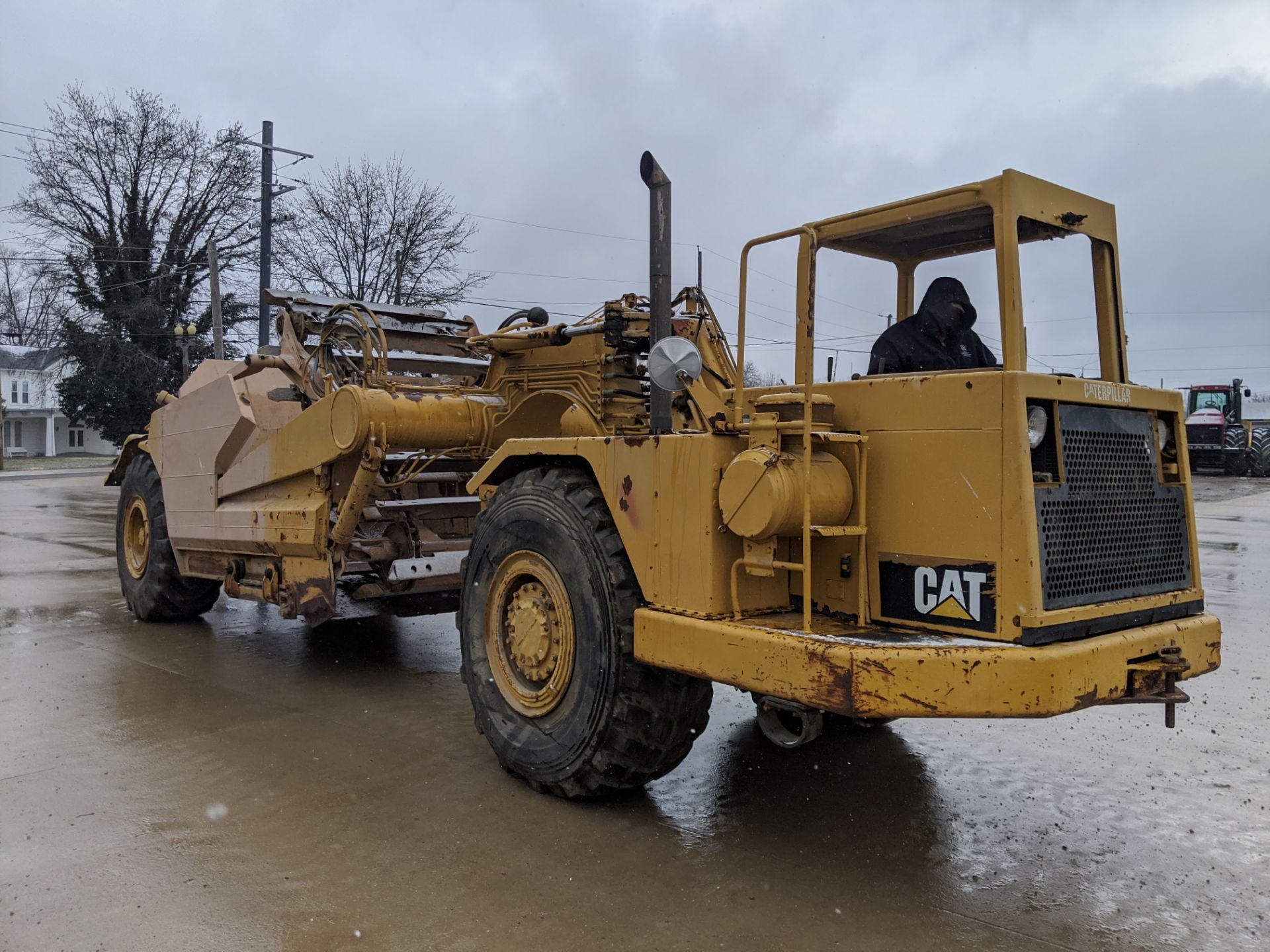 1987 Cat 613C Scraper