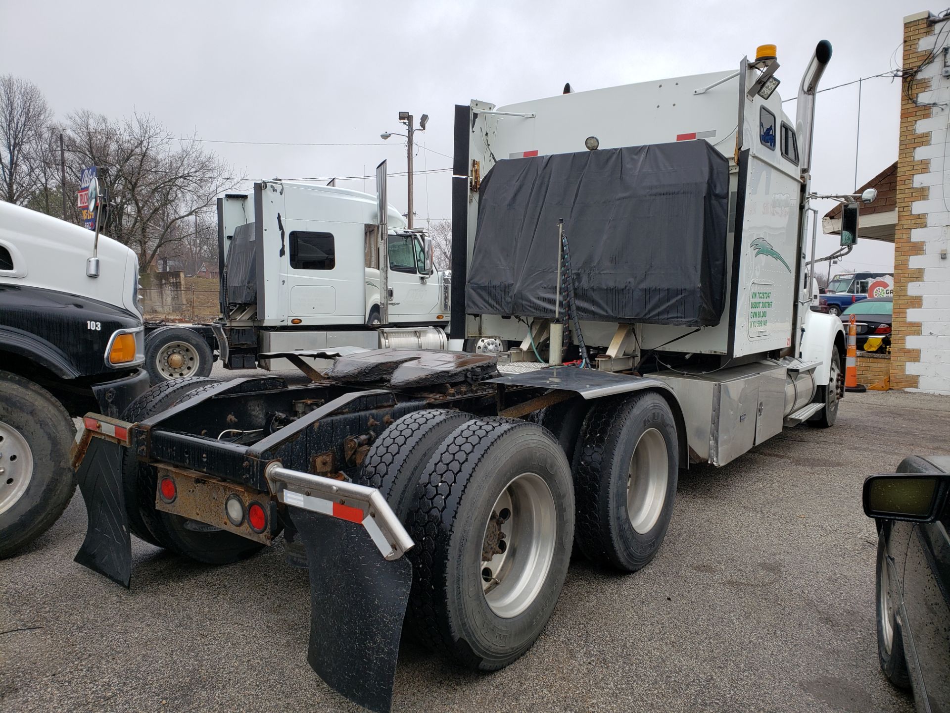 2007 International 9900i Eagle Road Tractor - Image 8 of 40