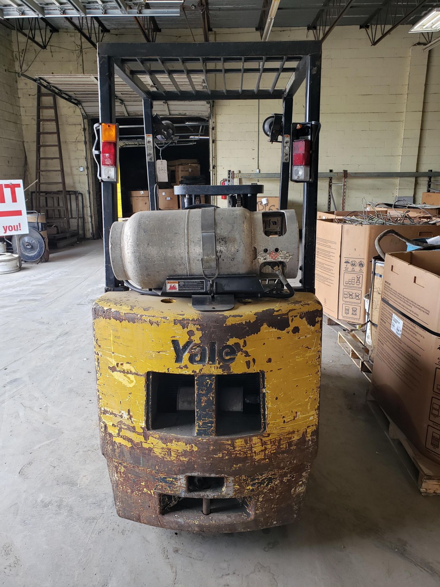 Yale Model E40136 Forklift - Image 5 of 8