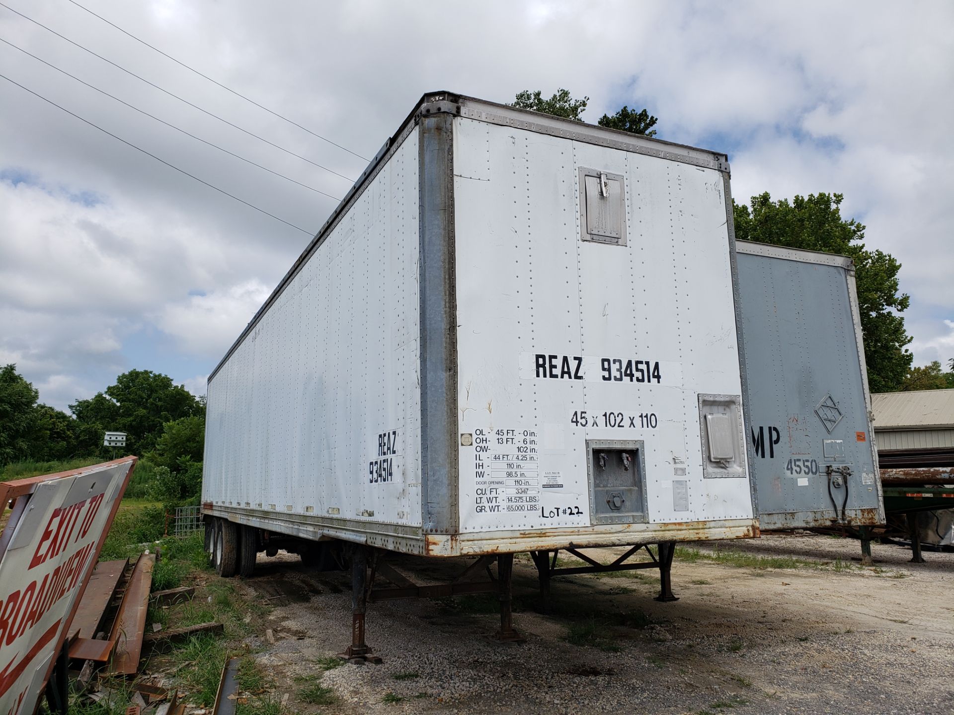 1994 Monon 45' Van Trailer