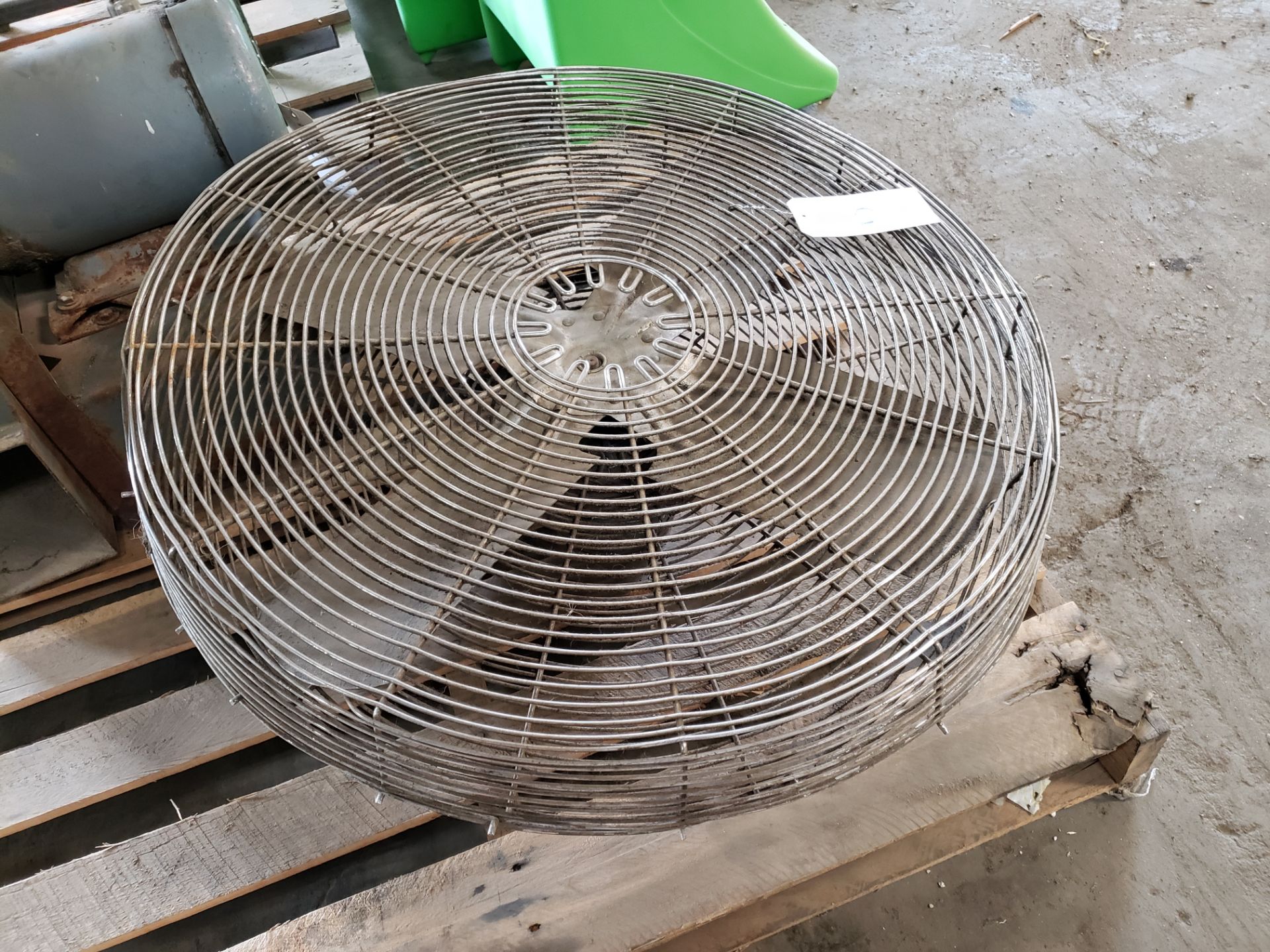 Approximately 31" Fan - Image 2 of 3