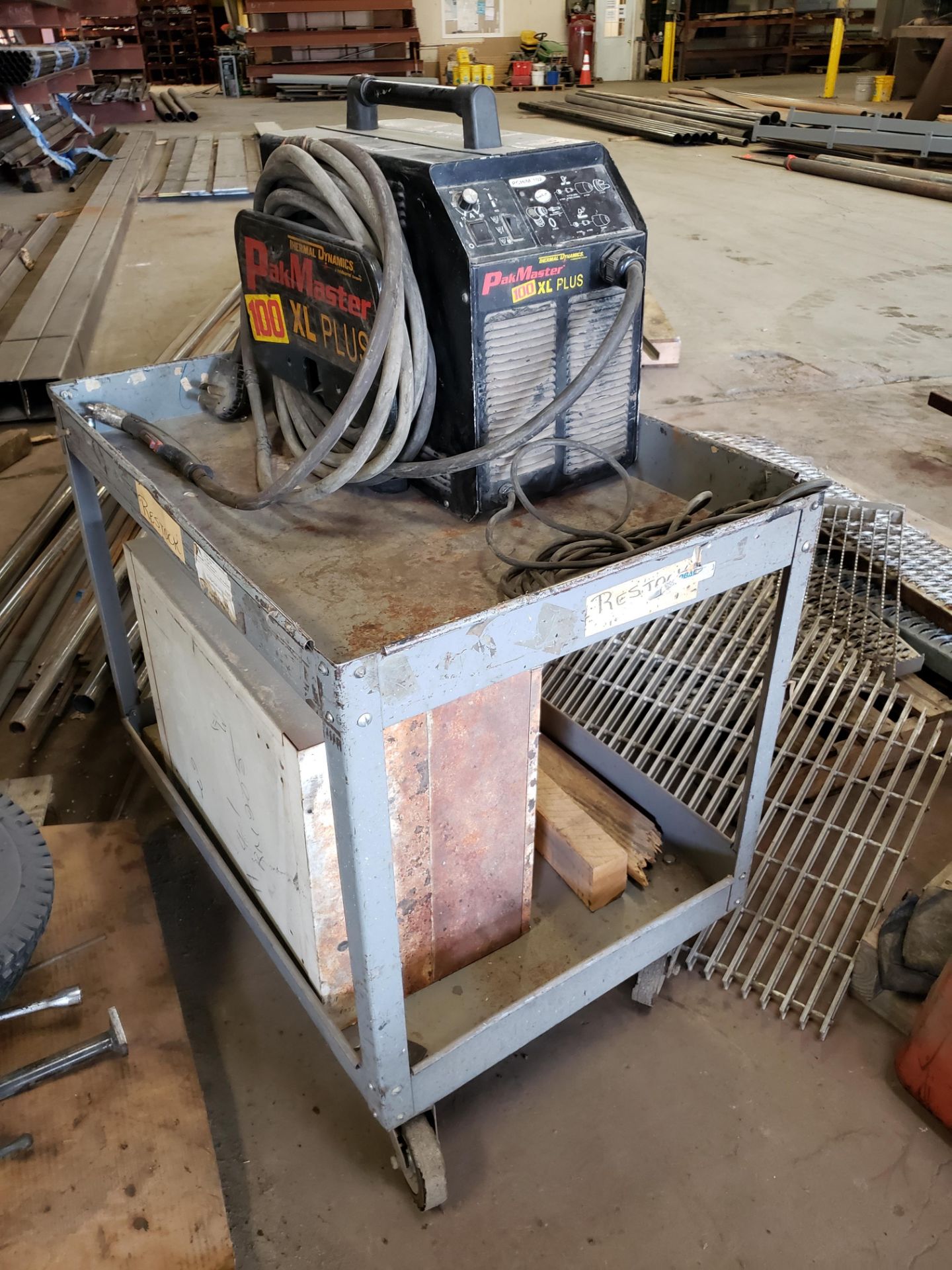 Thermal Dynamics Pak Master 100XL Plus Plasma Cutter - Image 5 of 7