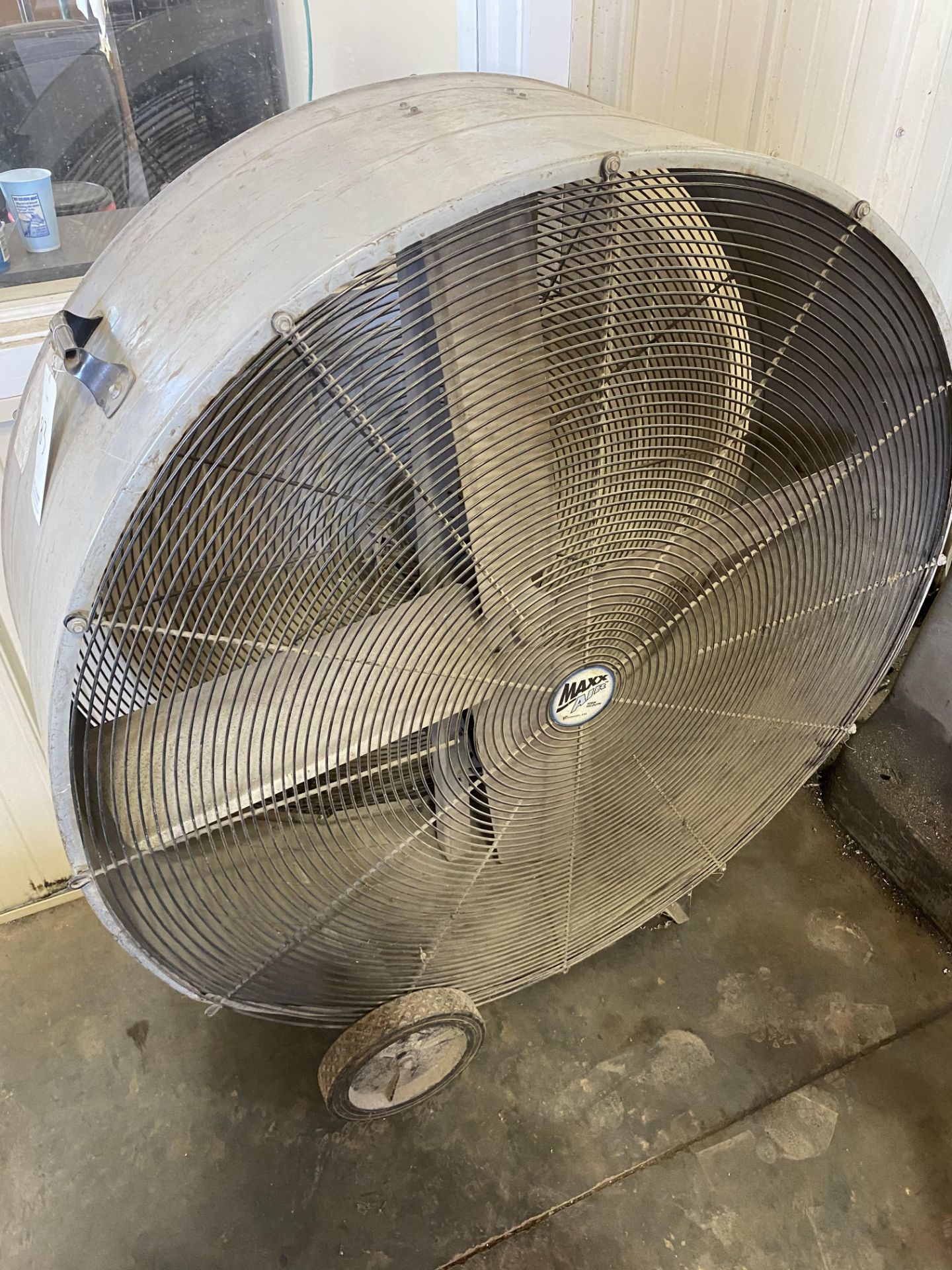 MaxxAir 43" Shop Fan