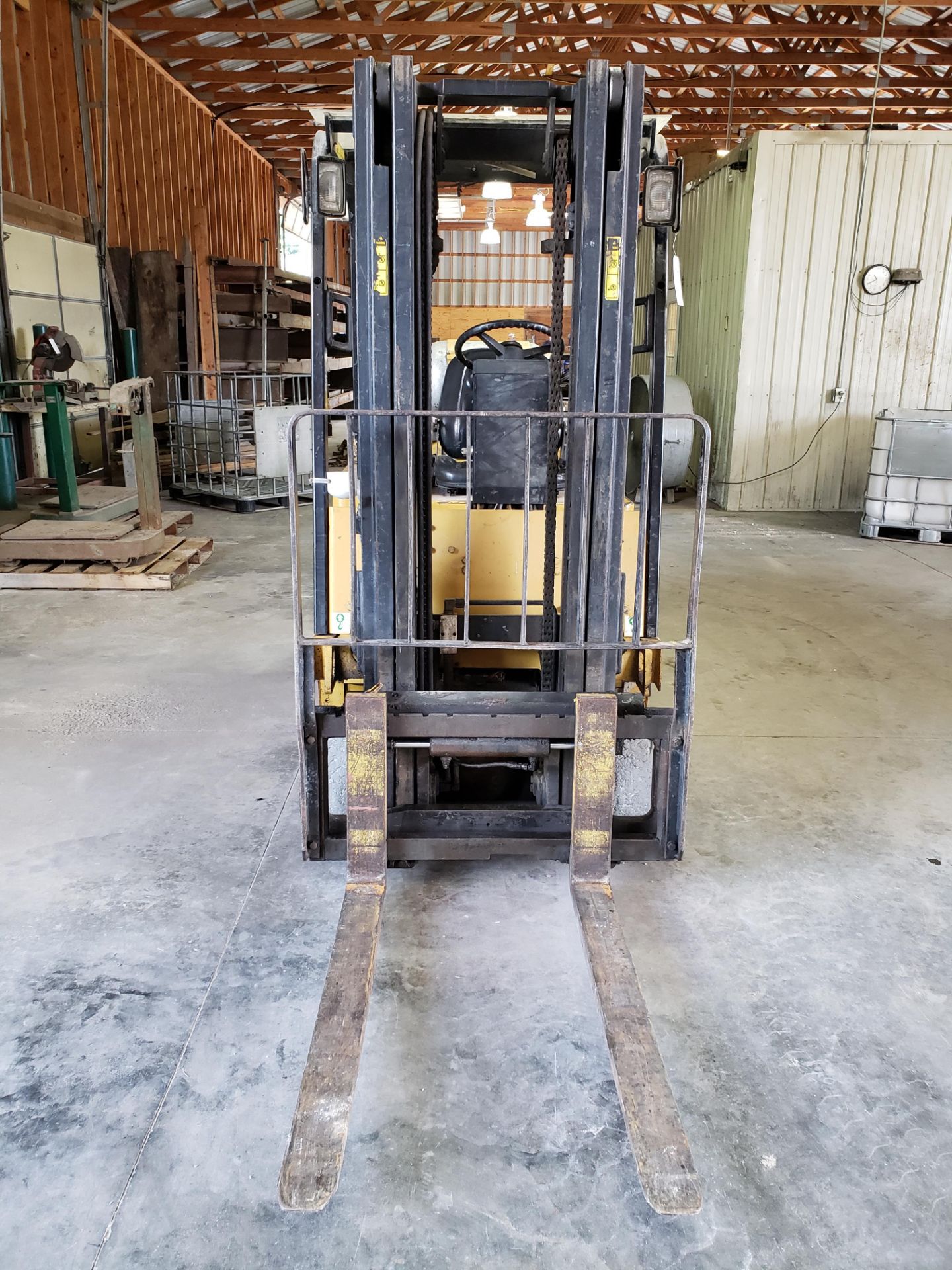 Daewoo Model GC20S-2 4,000-Lb Capacity Forklift - Image 2 of 8