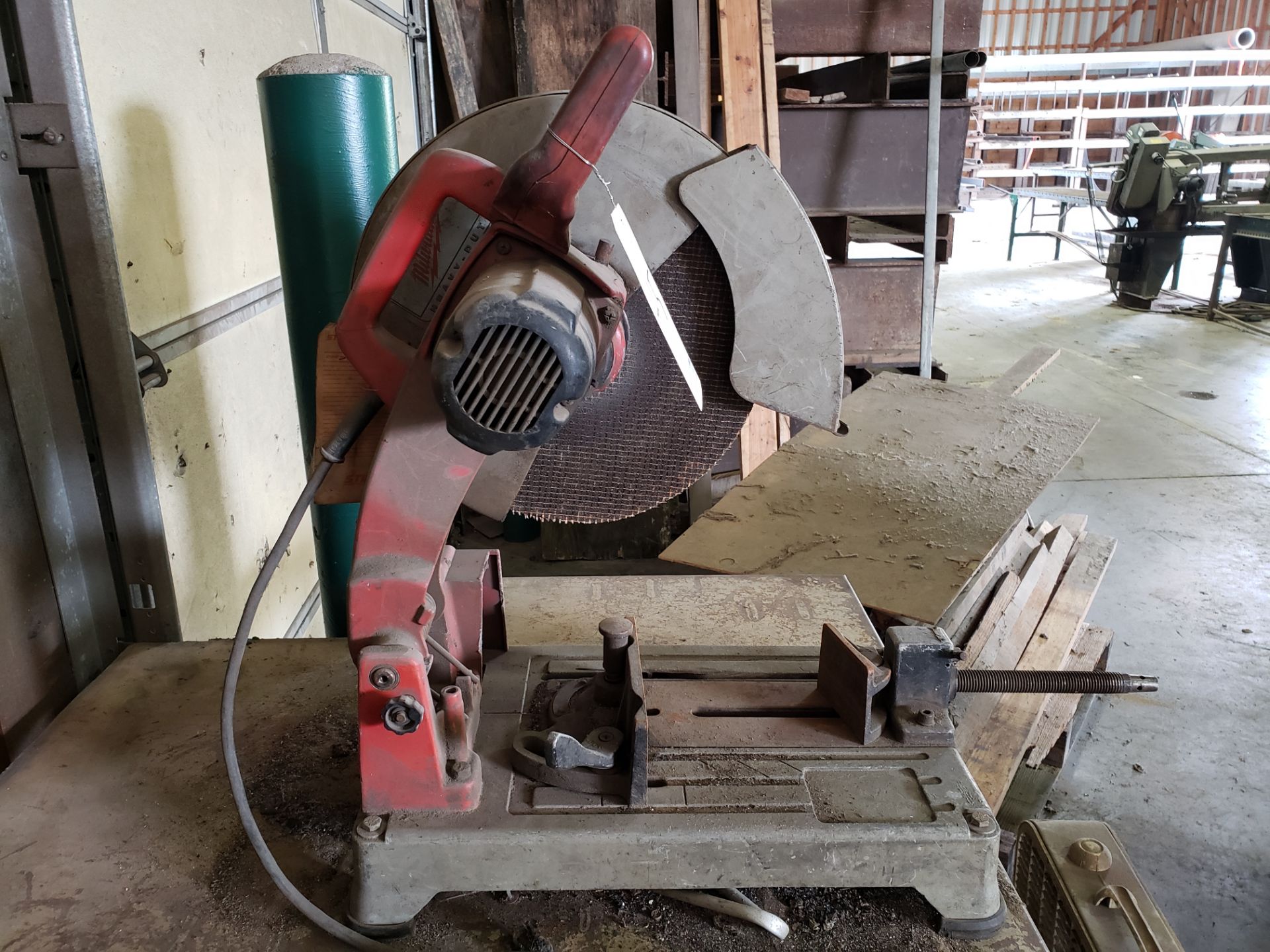 Milwaukee Heavy Duty 14" Abrasive Cut-off Saw - Image 2 of 4