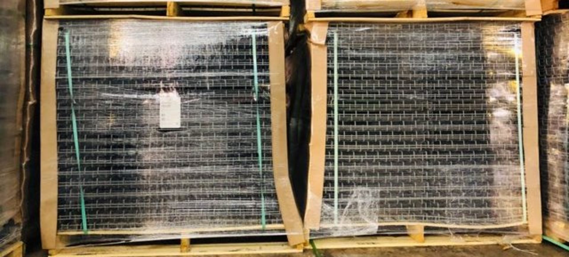 NEW 120 PCS OF STANDARD 48" X 46" WIREDECK - 1900 LBS CAPACITY