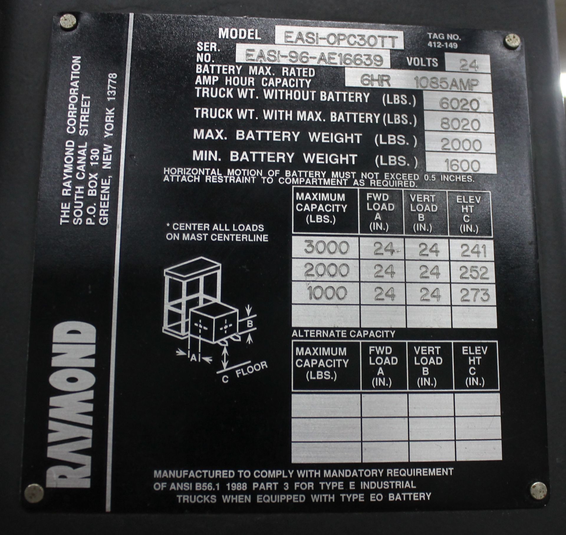 RAYMOND 3000 LBS CAPACITY ORDER PICKER - Image 4 of 5