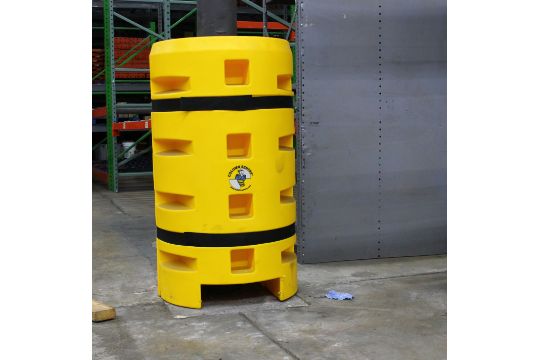 3 PCS NEW POLYTHYLENE WAREHOUSE COLUMN PROTECTOR - Image 1 of 3