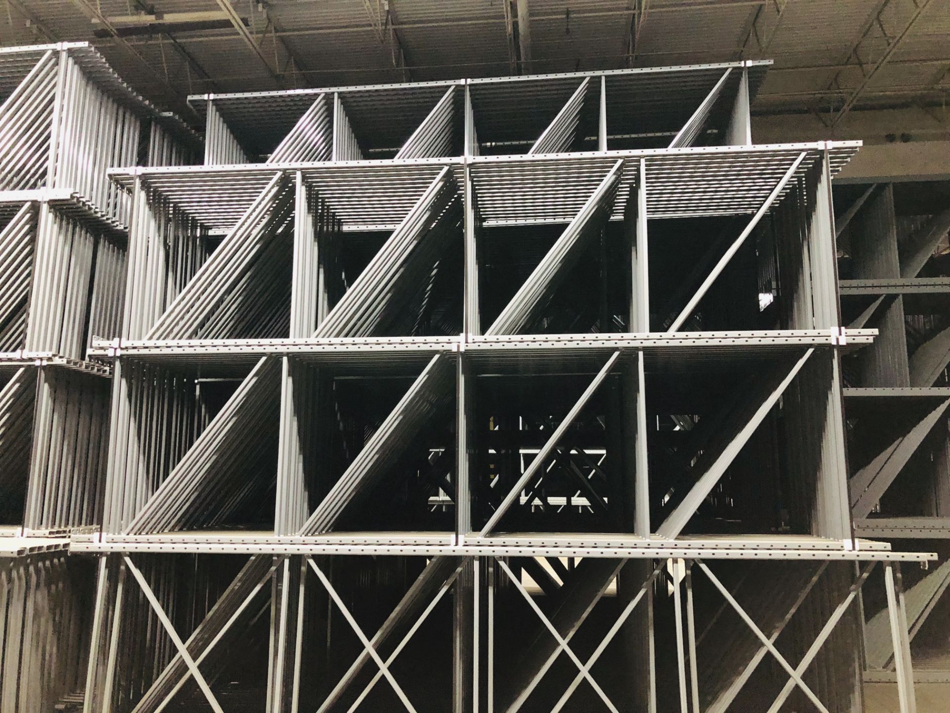 14 BAYS OF 16'H X 48"D X 108"L KEYSTONE STYLE PALLET RACKS - Image 3 of 5